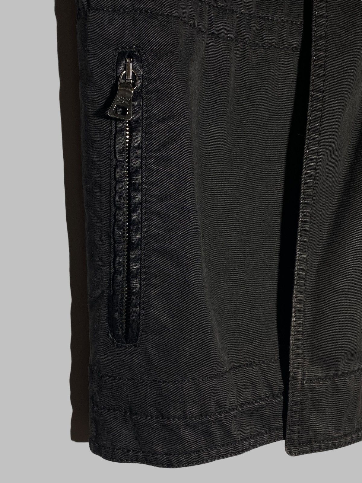 Prada Vintage 1990s Prada Avant Garde Archive Hook Detail Vest Size US S / EU 44-46 / 1 - 5 Thumbnail