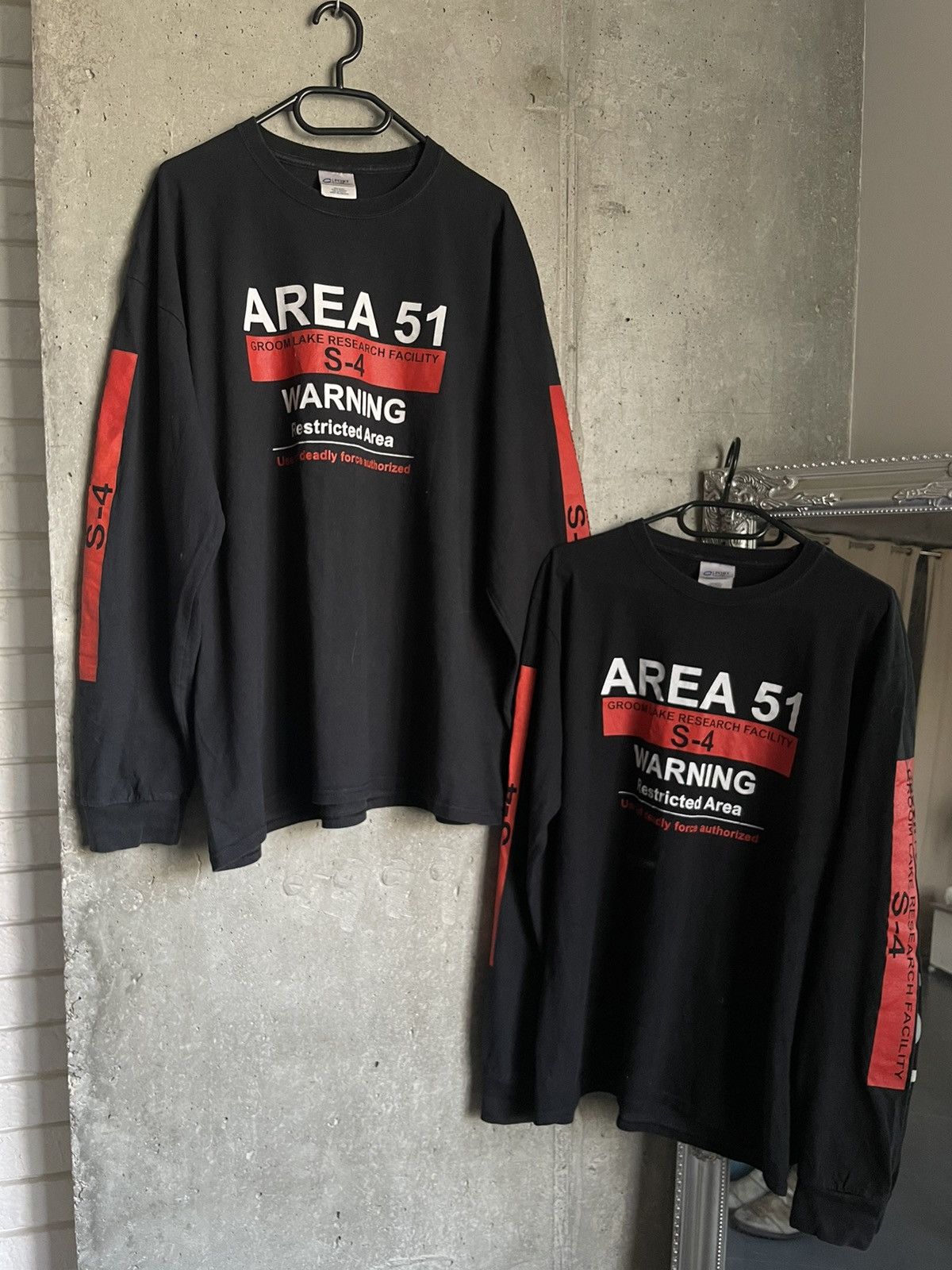 Vintage RARE Vintage Area 51 S4 Alien Longsleeve 90s X2 Y2k Size US L / EU 52-54 / 3 - 4 Thumbnail