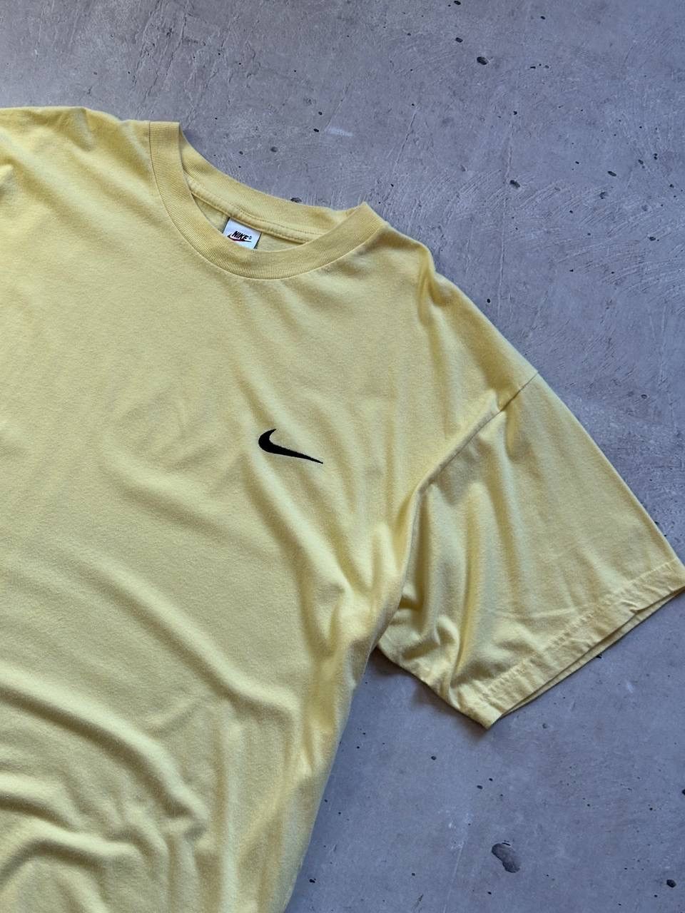 Nike × Vintage Nike Vintage Tee 1990-2000s Size US XL / EU 56 / 4 - 2 Thumbnail