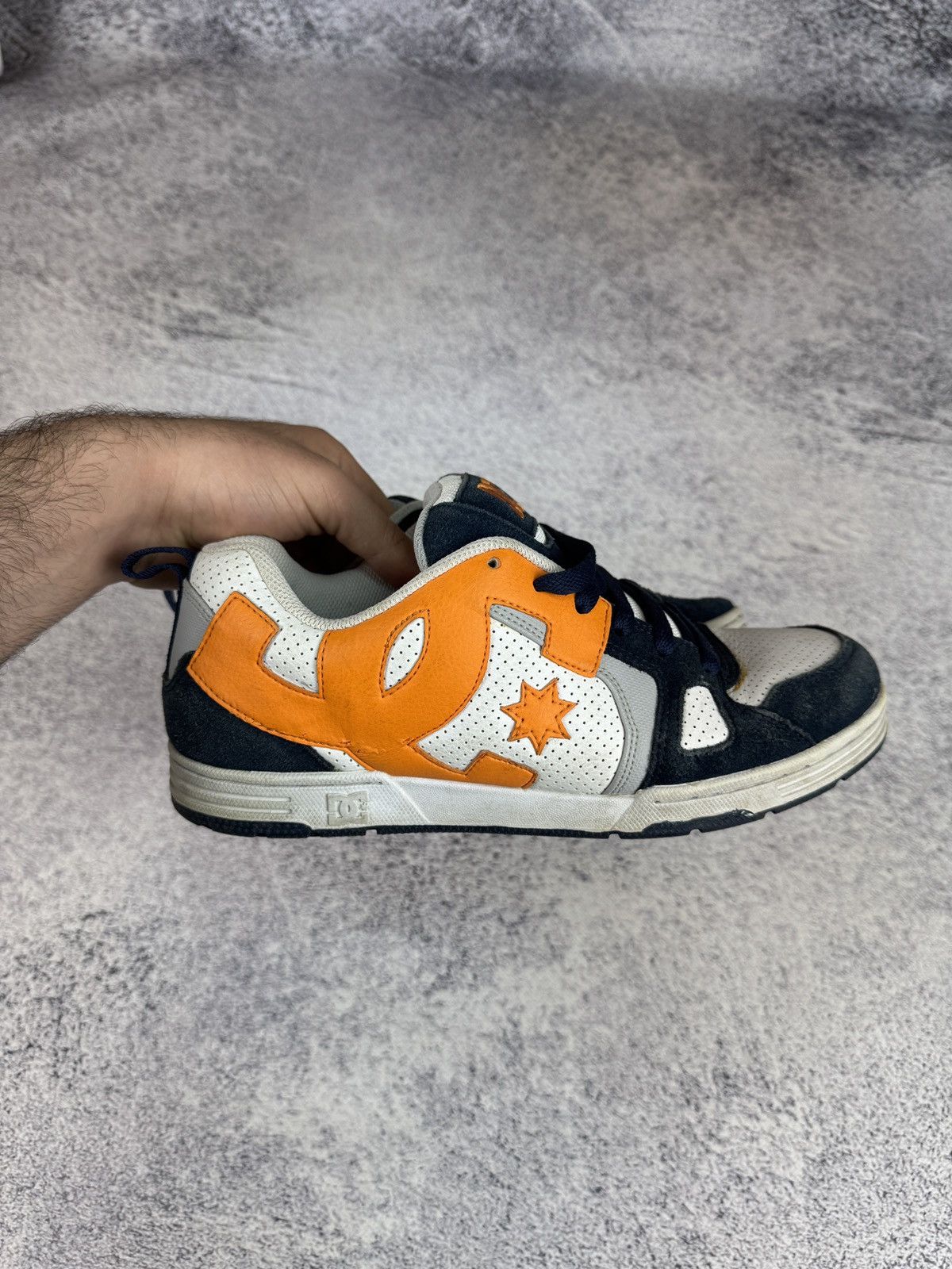 DC DC Shoes Court Graffik Navy Orange White Y2K Skate Sneakers Size US 8 / EU 41 - 7 Thumbnail