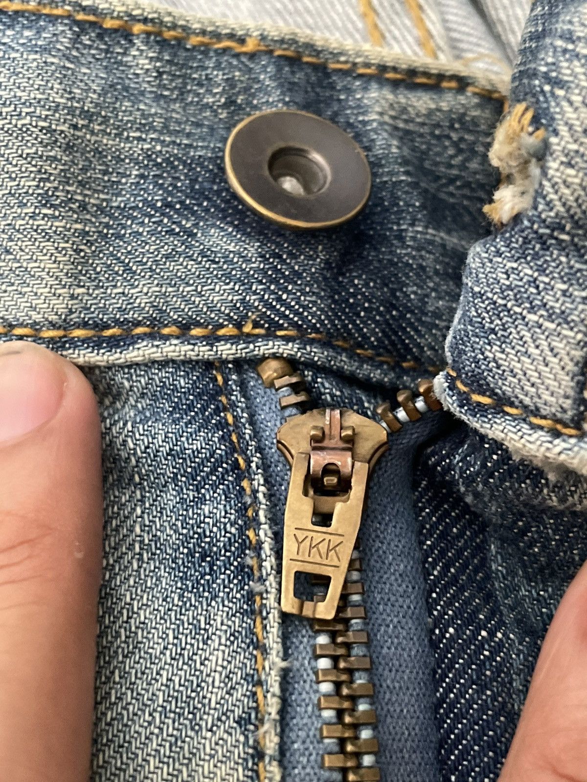 Jun Takahashi Vintage Y2K Japanese Brand Uniqlo Blue Wash Bootcut Jeans Size US 32 / EU 48 - 14 Thumbnail