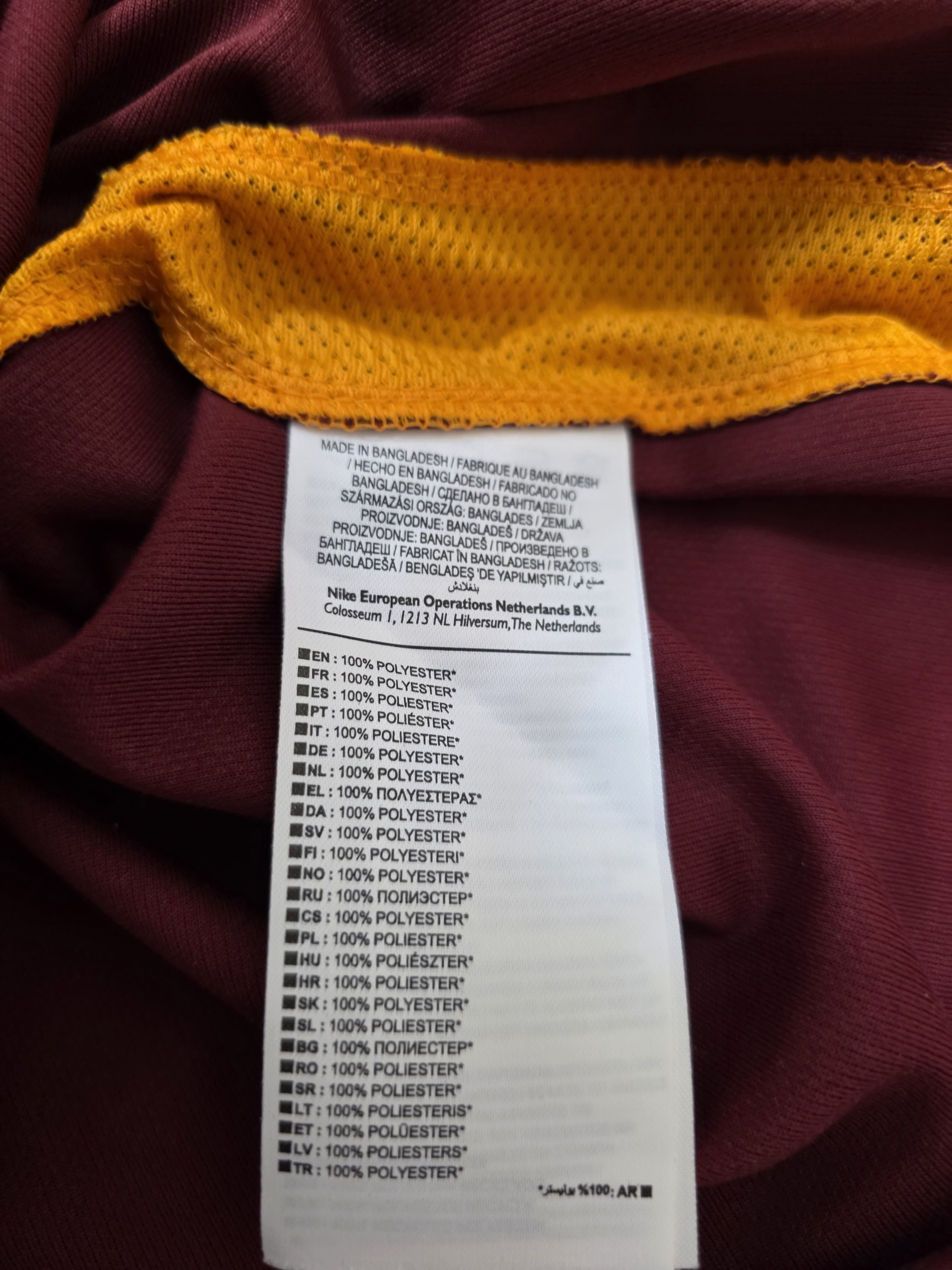 Nike AS ROMA 2015 2016 TOTTI HOME FOOTBALL SHIRT SOCCER JERSEY Size US M / EU 48-50 / 2 - 10 Thumbnail