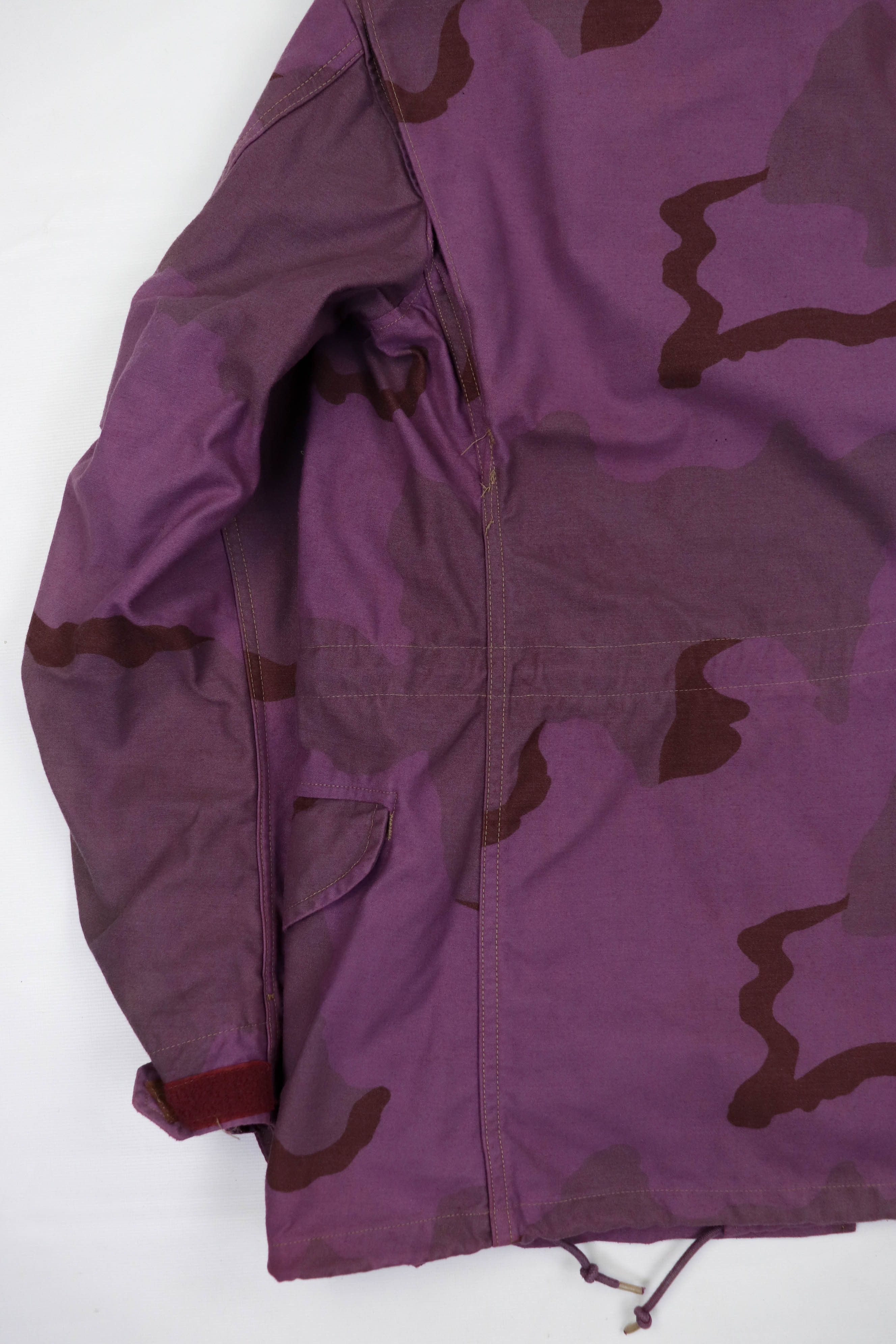 Vintage Vintage Custom Repainted Sun Faded Purple Camo M-65 FJacket Size US S / EU 44-46 / 1 - 11 Thumbnail