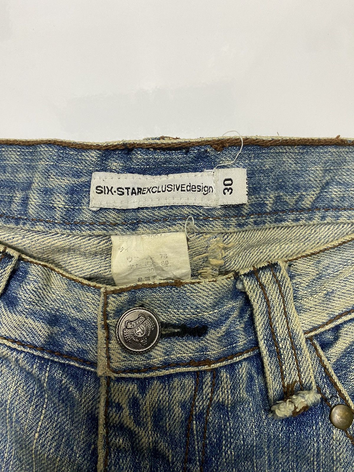 Helmut Lang BAGGY JEANS SIX-STAR EXCLUSIVE DESIGN DISTRESS DENIM JEANS Size US 30 / EU 46 - 7 Thumbnail