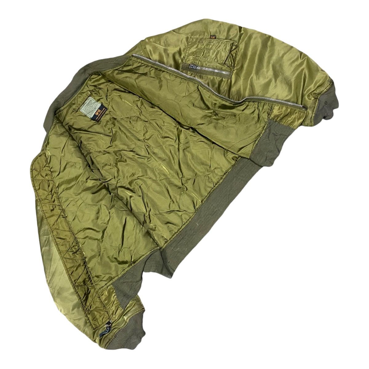 Alpha Industries VINTAGE ALPHA INDUSTRIES BOMBER FLIGHT JACKET Size US L / EU 52-54 / 3 - 4 Thumbnail