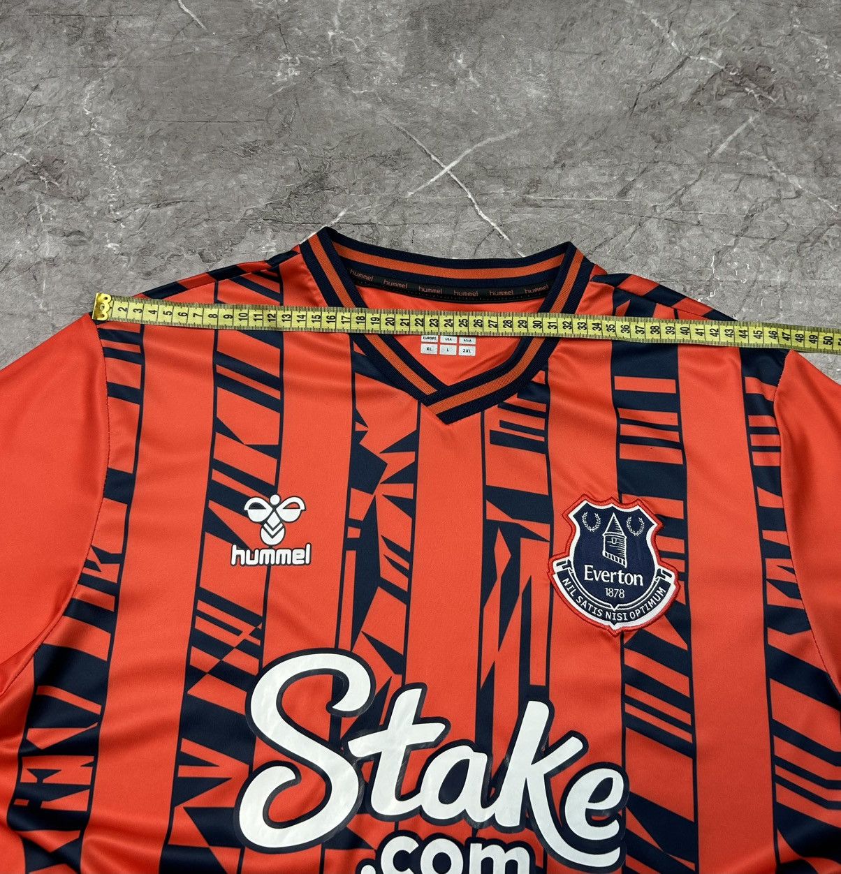 Hummel 2022 2023 Everton Pre Match Training Hummel Soccer Jersey FC Size US L / EU 52-54 / 3 - 13 Thumbnail