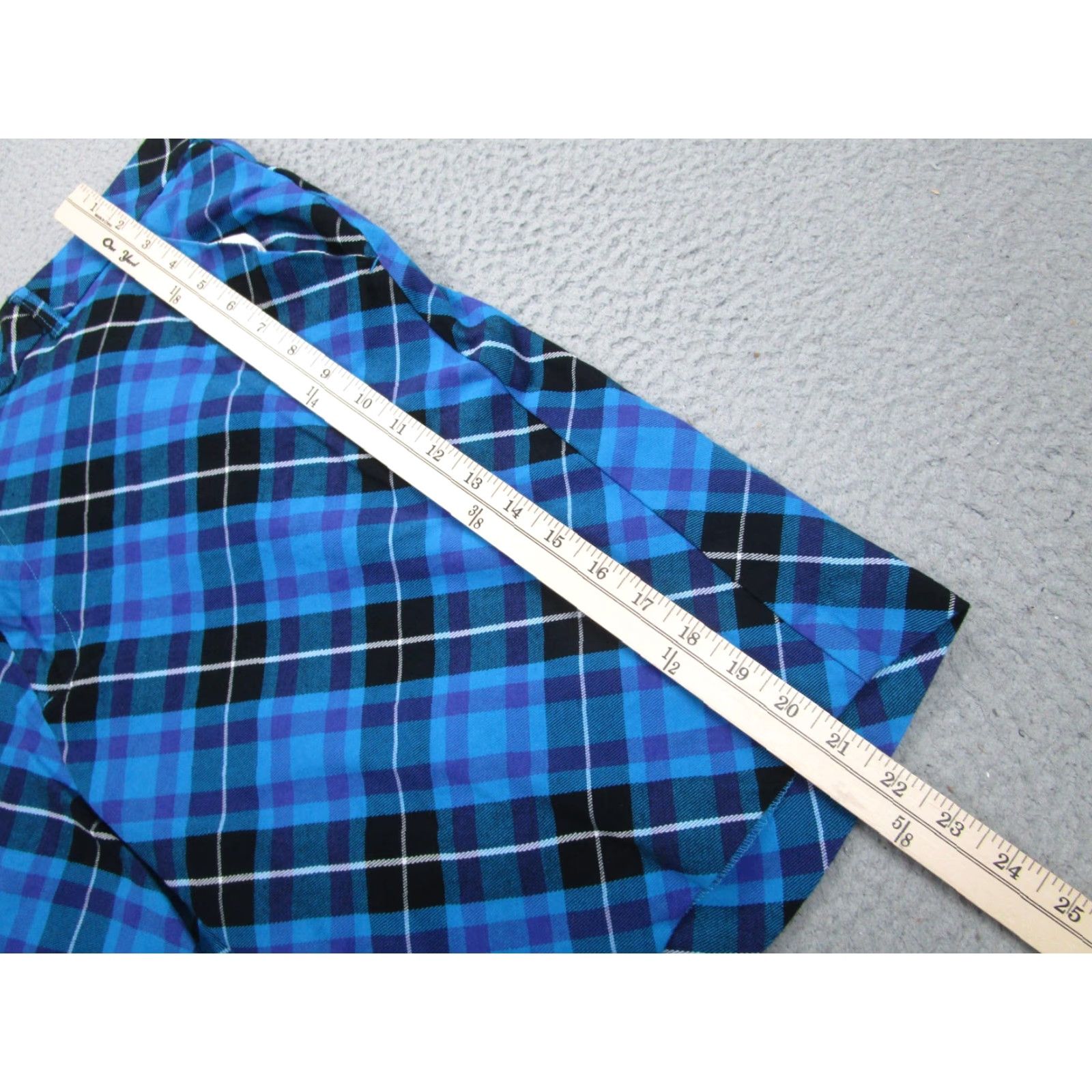 Vintage Royal & Awesome Shorts Mens 42 Blue Black Plaid Golf Stretch Chino Zip Fly Regular Cotton Spandex Pockets Breathable Activewear Casual Mens Size US 42 / EU 58 - 3 Thumbnail