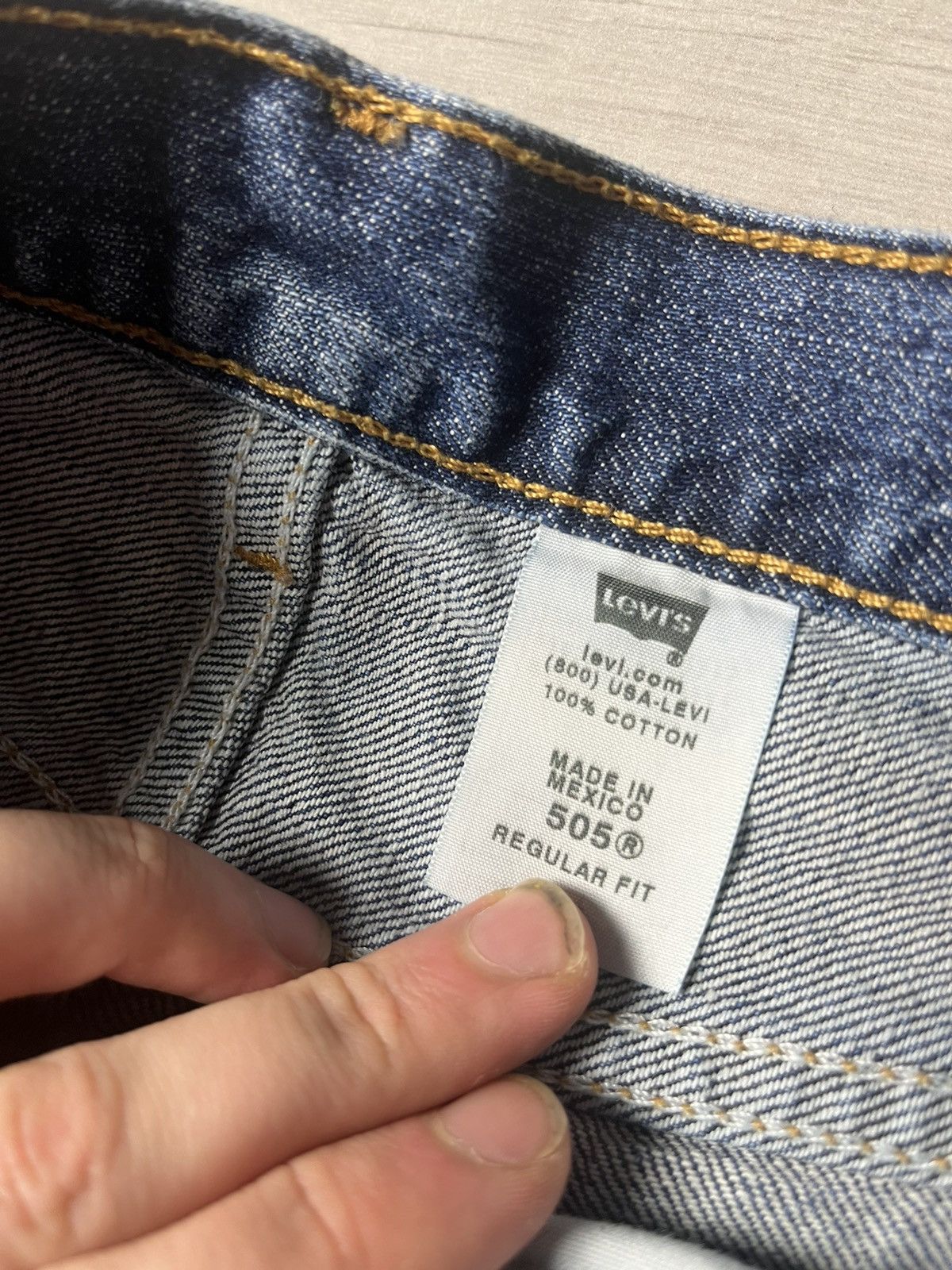 Levi's Levis Strauss denim shorts 505 model size 32 Size US 32 / EU 48 - 2 Thumbnail