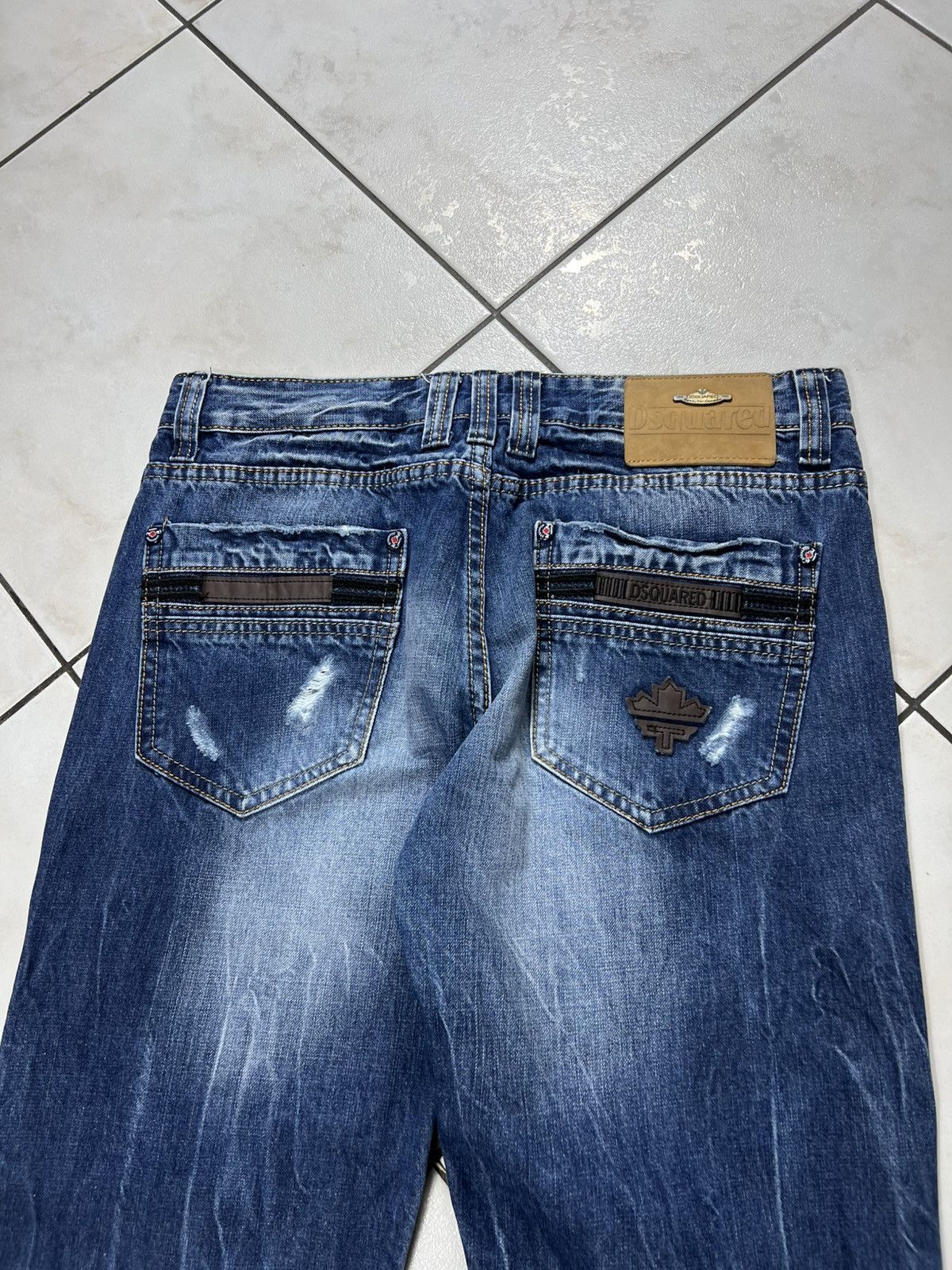Dsquared2 Vintage 90s Dsquared2 distressed denim ripped jeans pants Size US 34 / EU 50 - 12 Thumbnail