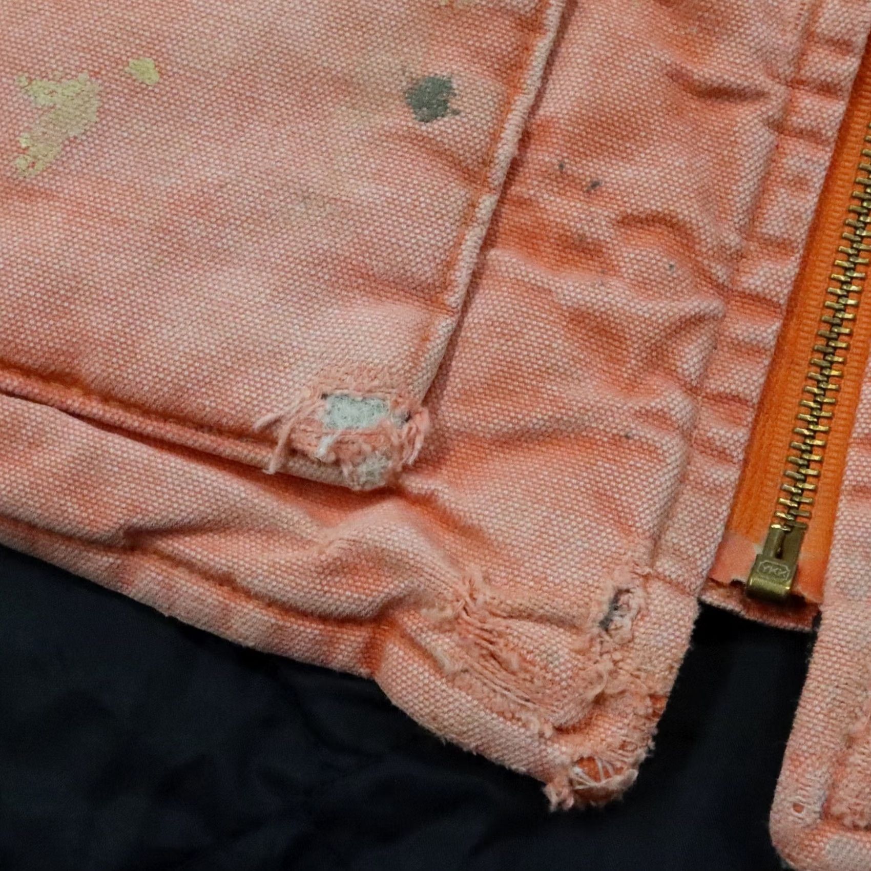Carhartt Vintage Carhartt Artic Quilt Lined Vest Size L Orange Mens Vest Size US L / EU 52-54 / 3 - 5 Thumbnail
