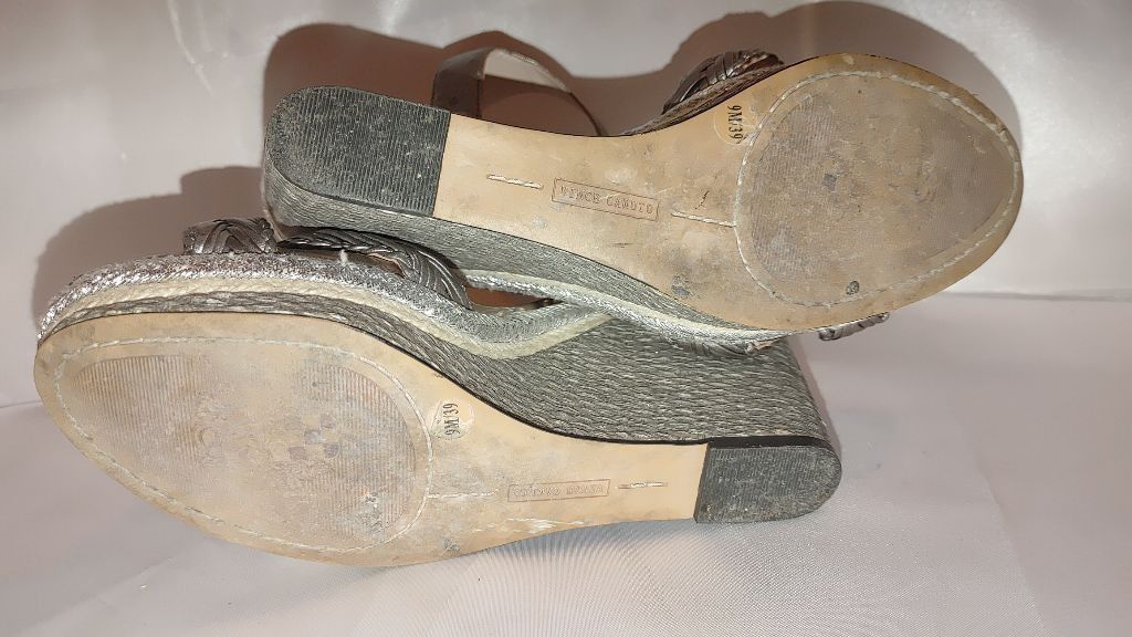 Vince Camuto Vince Camuto Tadeta Metallic Pewter Wedge Sandal Size 9M Size US 9 / IT 39 - 11 Thumbnail