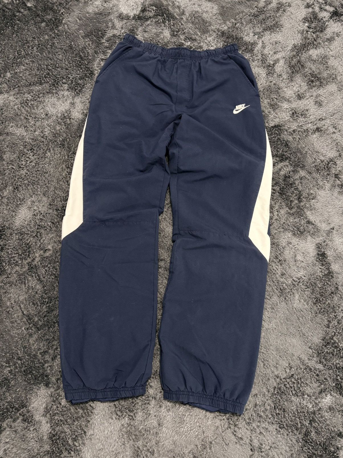 Nike Vintage Nike Y2K Track Nylon Pants Size US 30 / EU 46 - 1 Thumbnail