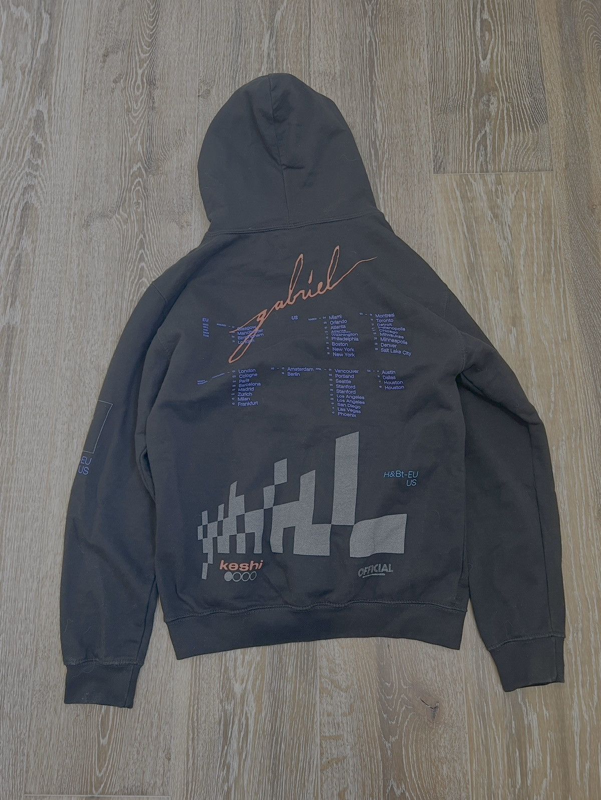 Band Tees Keshi 2023 hell and back tour merch hoodie Size US S / EU 44-46 / 1 - 2 Thumbnail