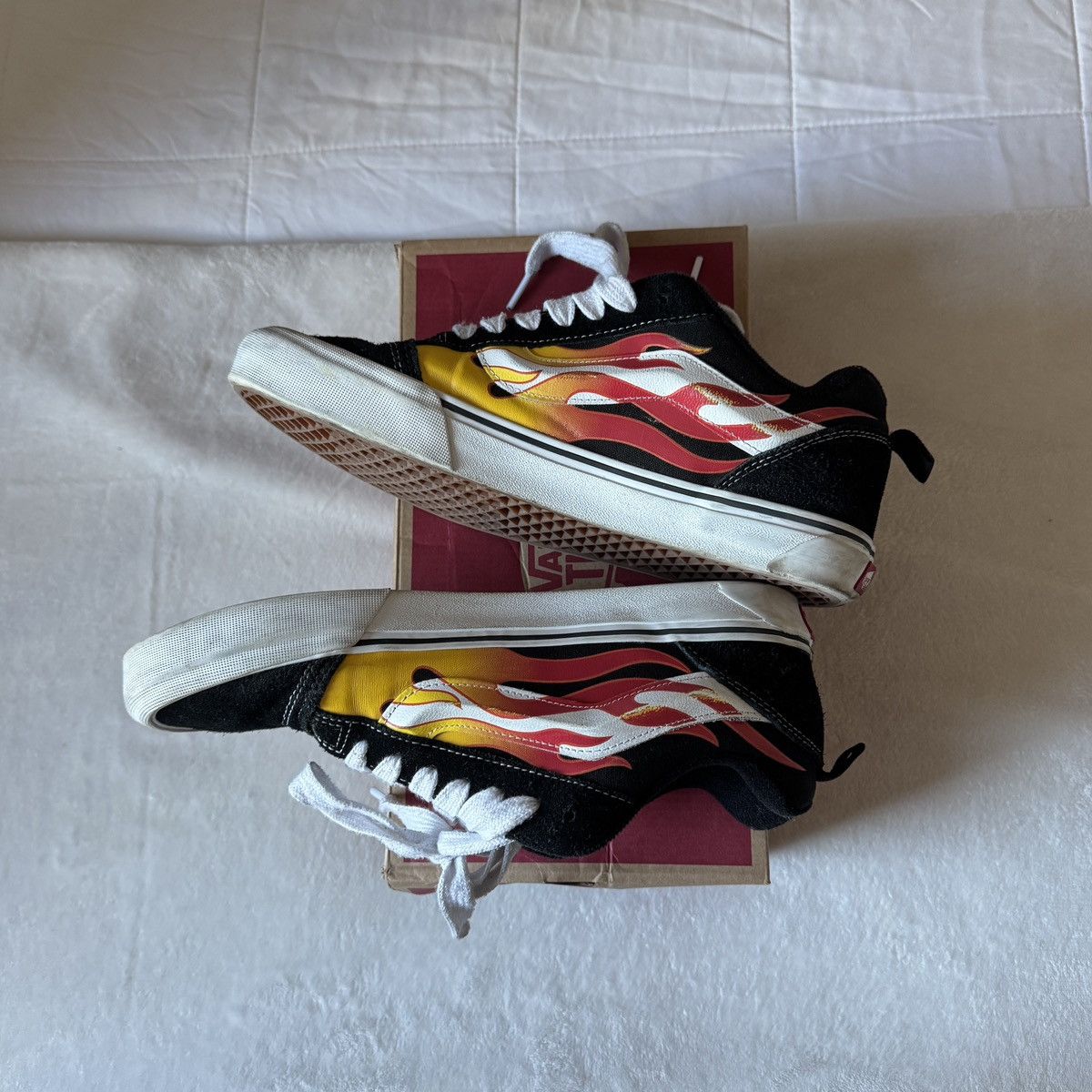 Vans Vans Classic Fire Low-Top Shoes Size US 11 / EU 44 - 6 Thumbnail