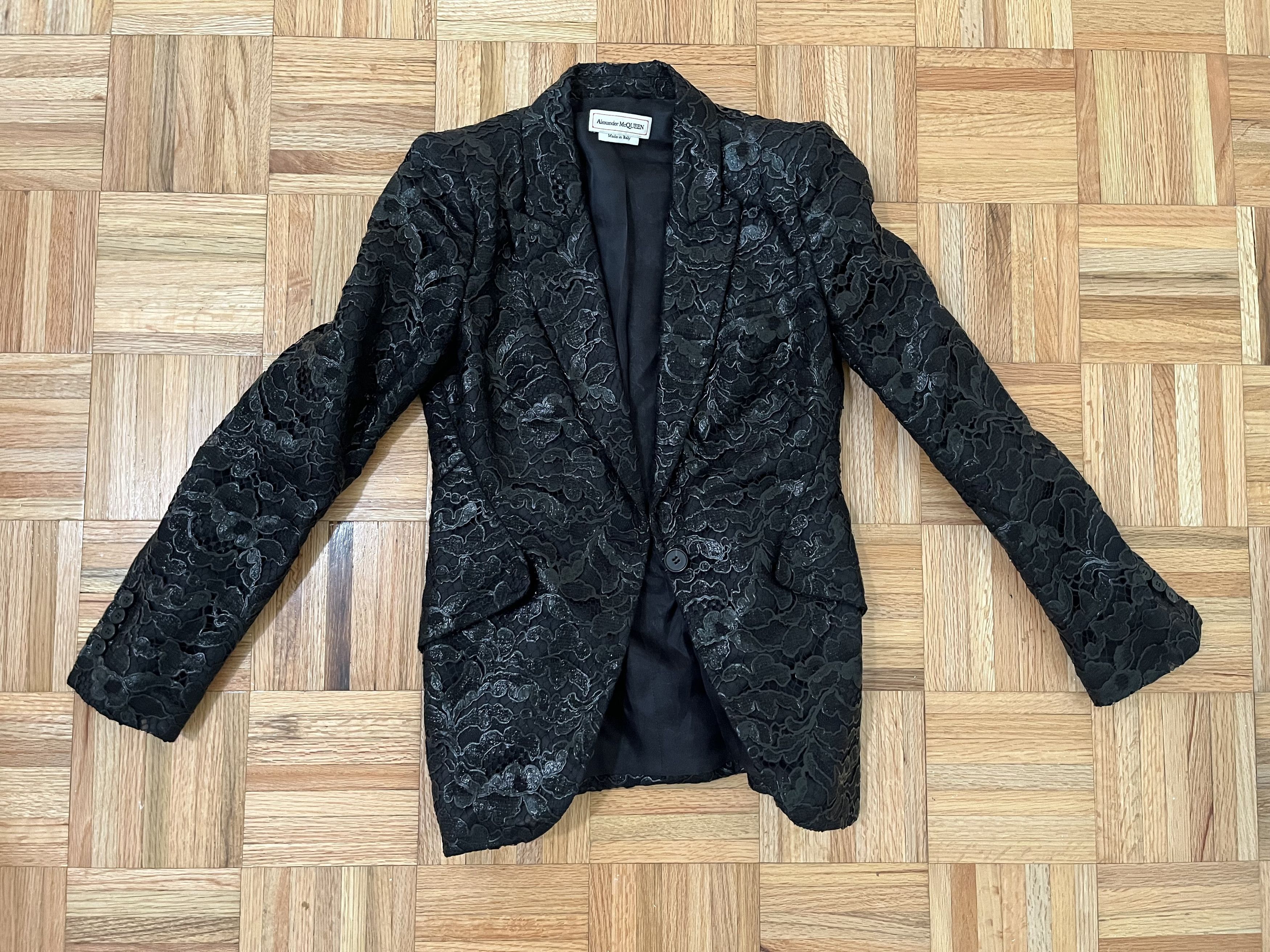 ALEXANDER MCQUEEN Lace Floral Print Evening Jacket