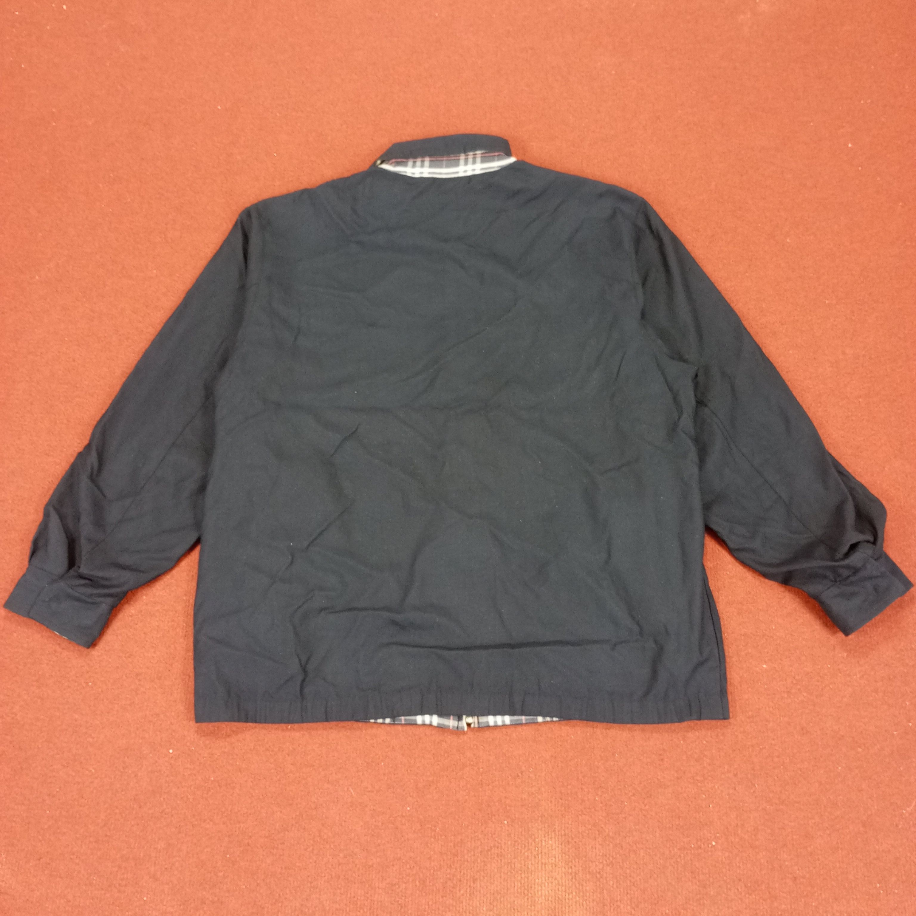 Burberry Burberrys Of London Reversible Jacket Nova Check Design Size US L / EU 52-54 / 3 - 3 Thumbnail