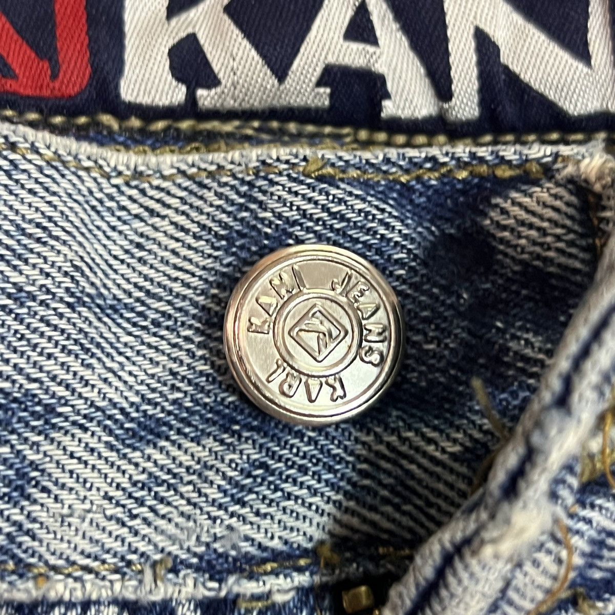 Karl Kani Crazy Vintage Y2K Karl Kani Embroidered Jean Shorts Size US 37 - 12 Thumbnail