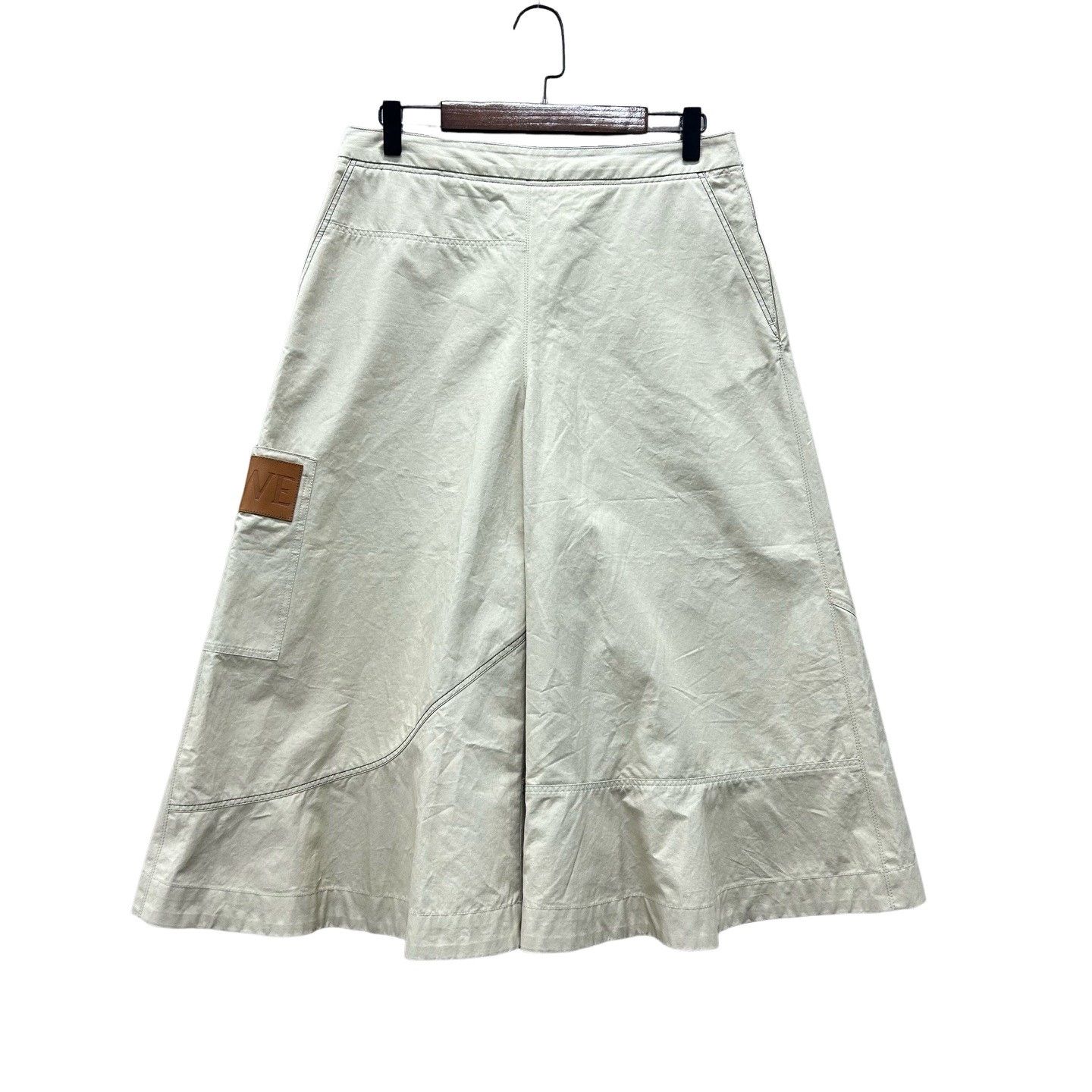Loewe Loewe Beige Leather Patch Shorts Size 40 Size 27" / US 4 / IT 40 - 1 Thumbnail