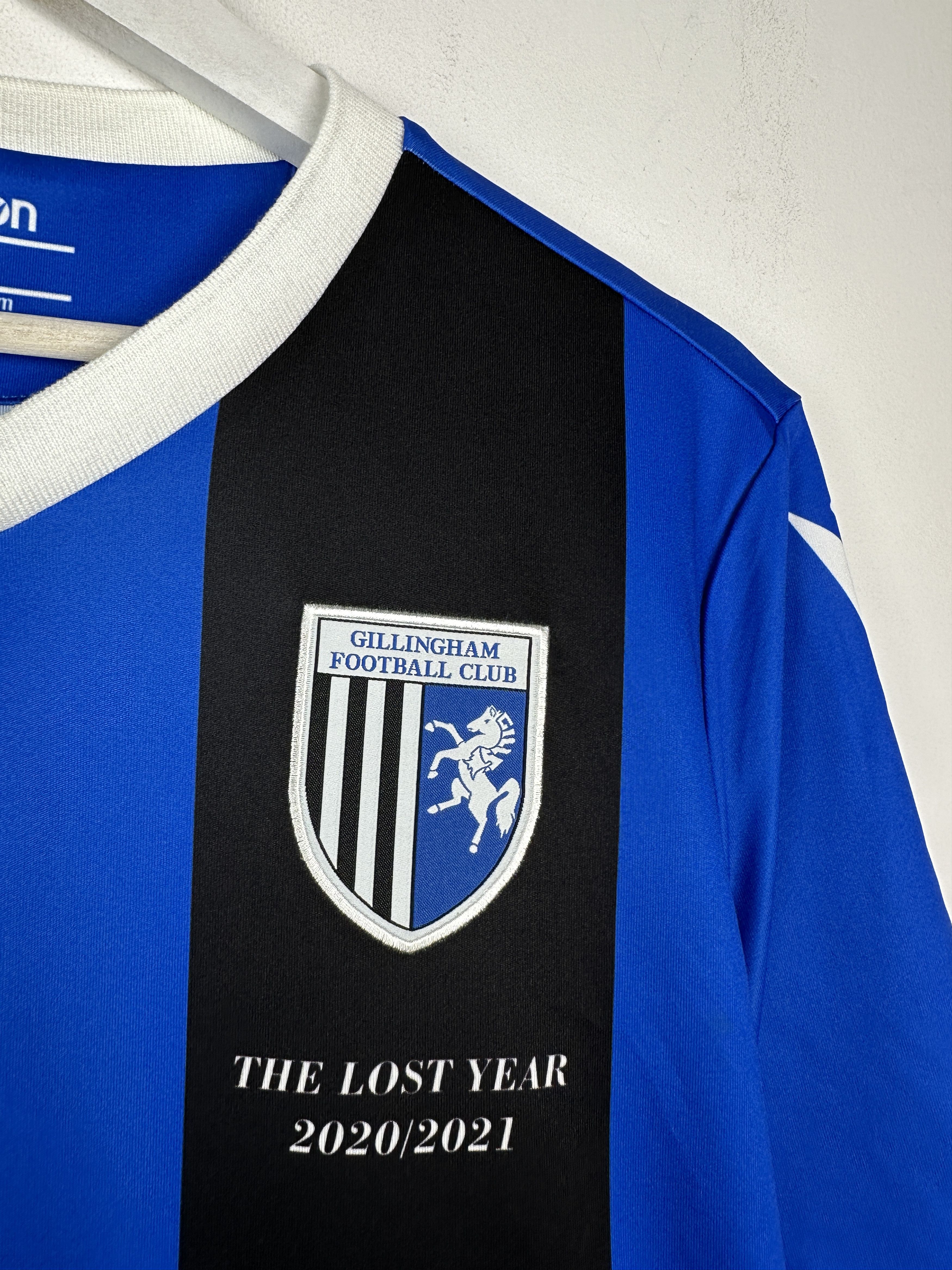Vintage Gillingham 2021 The Lost Year Soccer Jersey Football Shirt Size US L / EU 52-54 / 3 - 7 Thumbnail