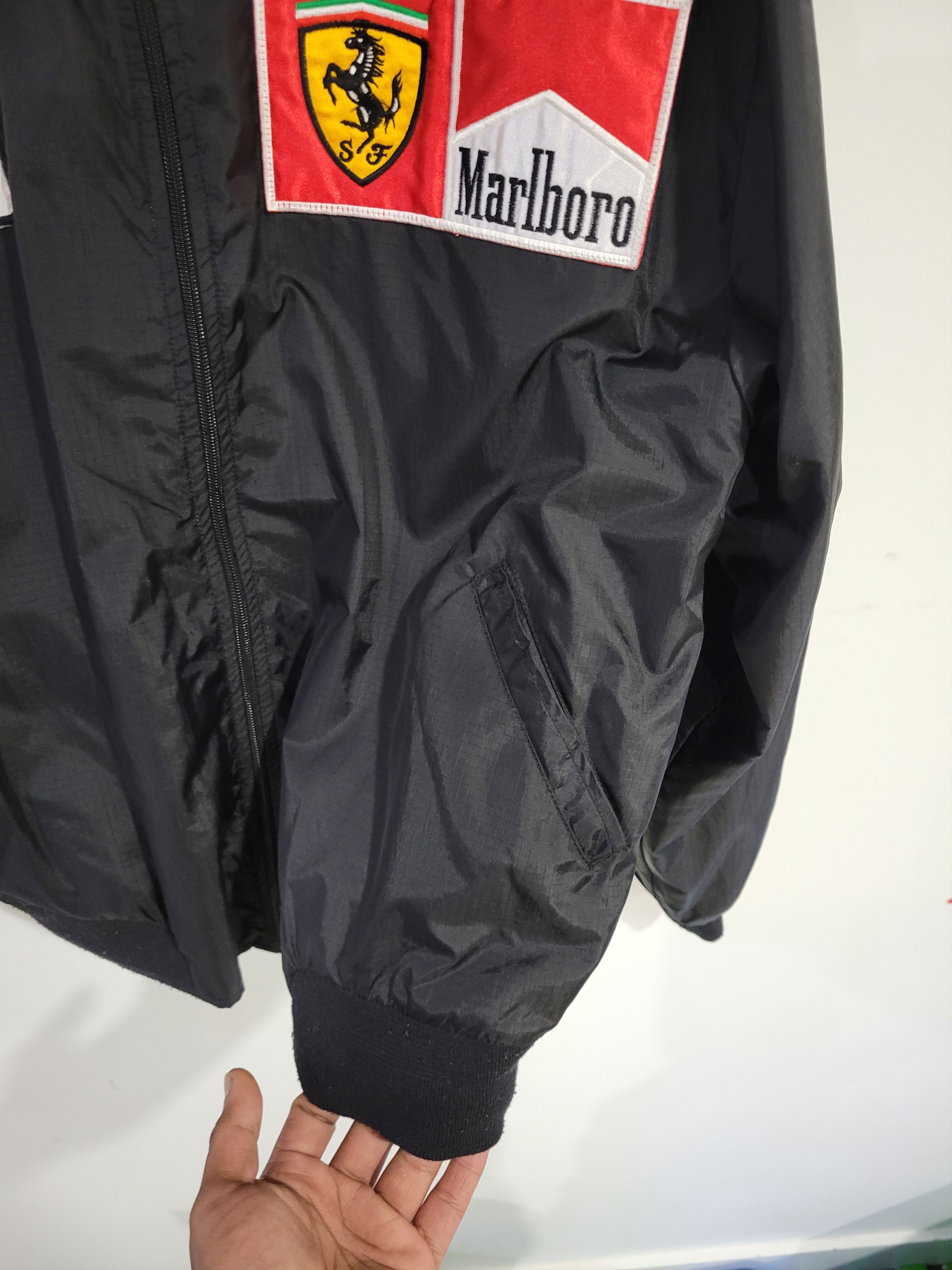 Ferrari Ferrari Racing Jacket Magnetti Merilli Formula 1 Marlboro Size US S / EU 44-46 / 1 - 6 Thumbnail