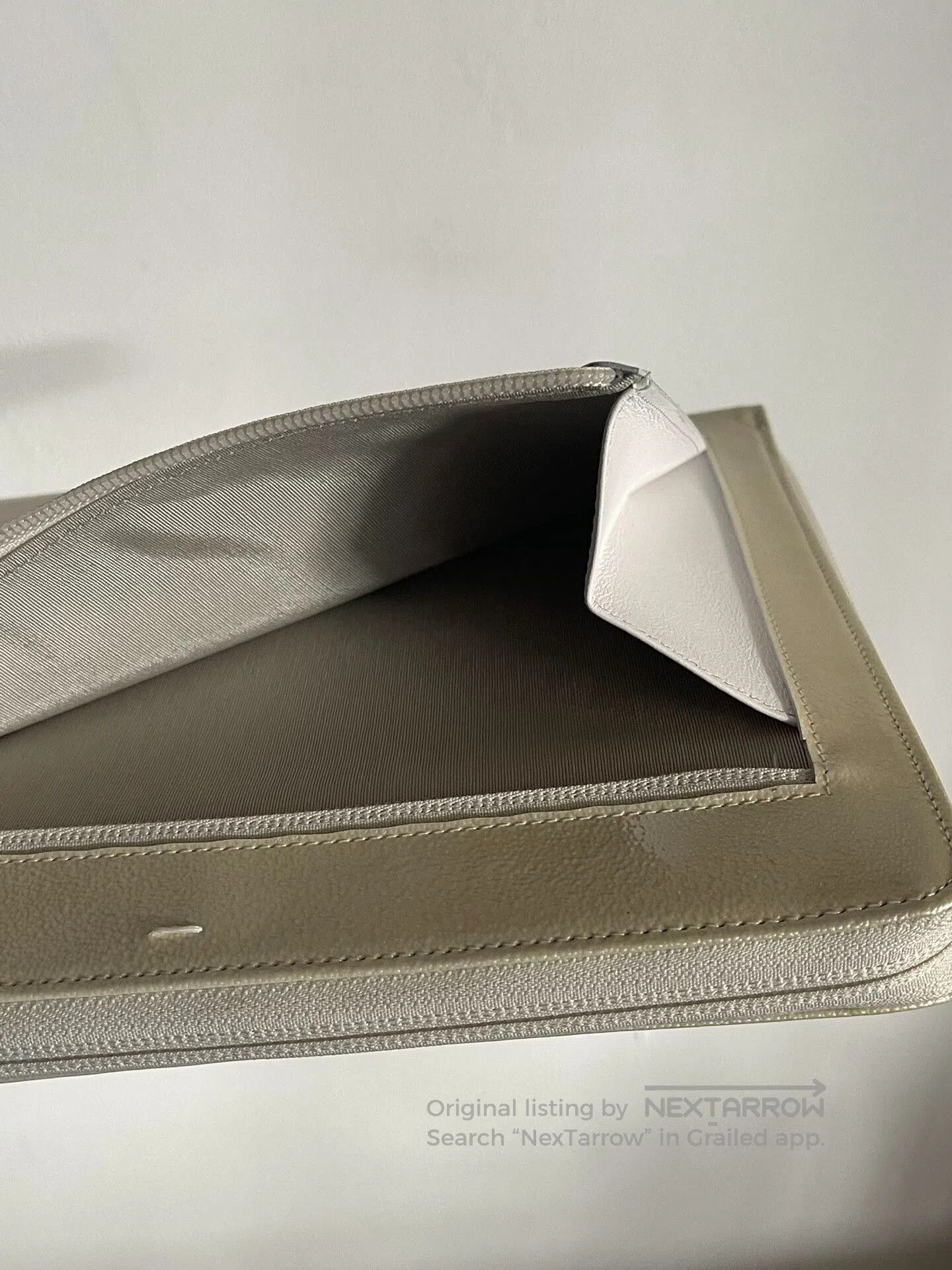 Maison Margiela Maison Martin Margiela White Clutch. Size ONE SIZE - 5 Thumbnail