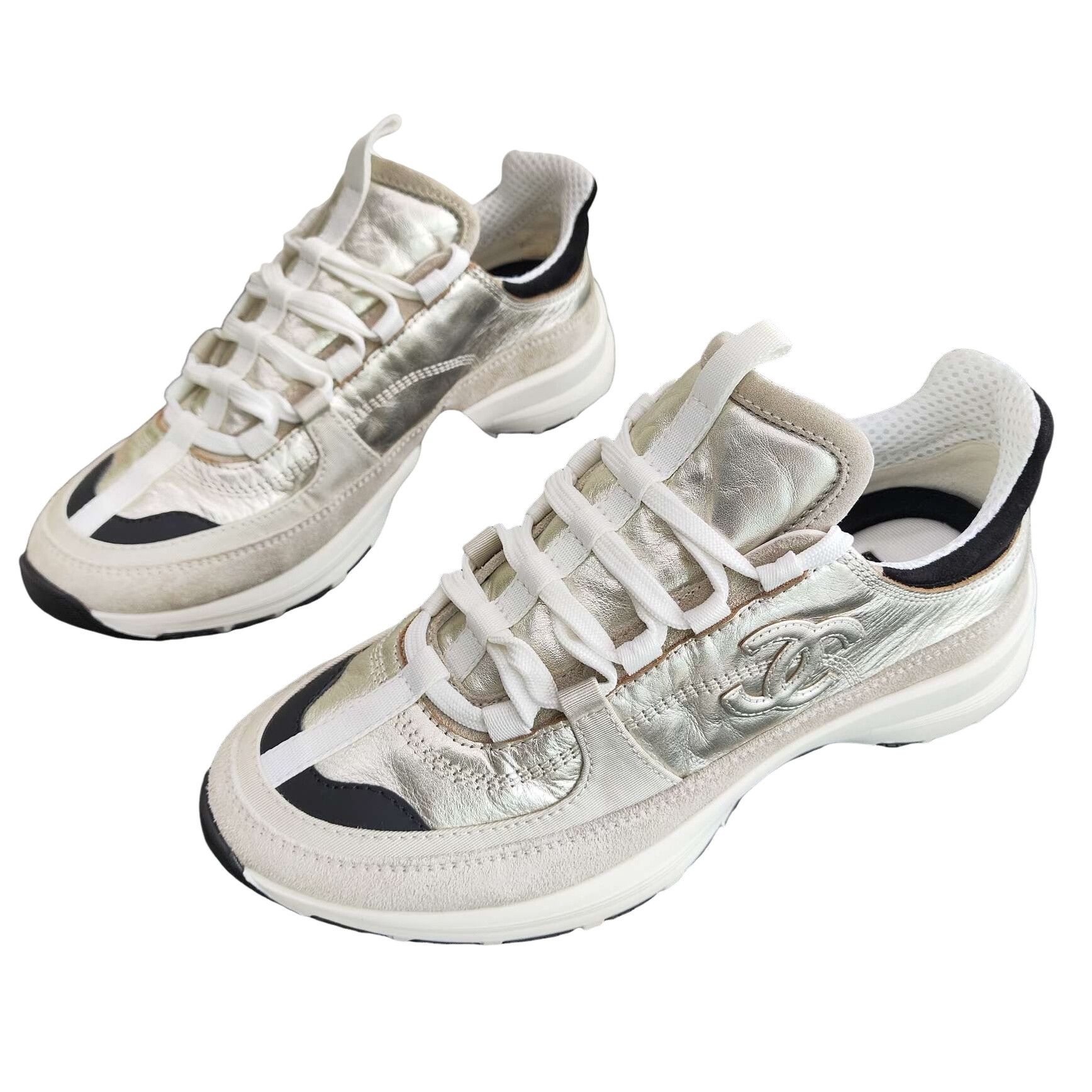 Chanel Chanel Metallic Leather Low-Top Sneakers Size 37 Size US 7 / IT 37 - 1 Thumbnail