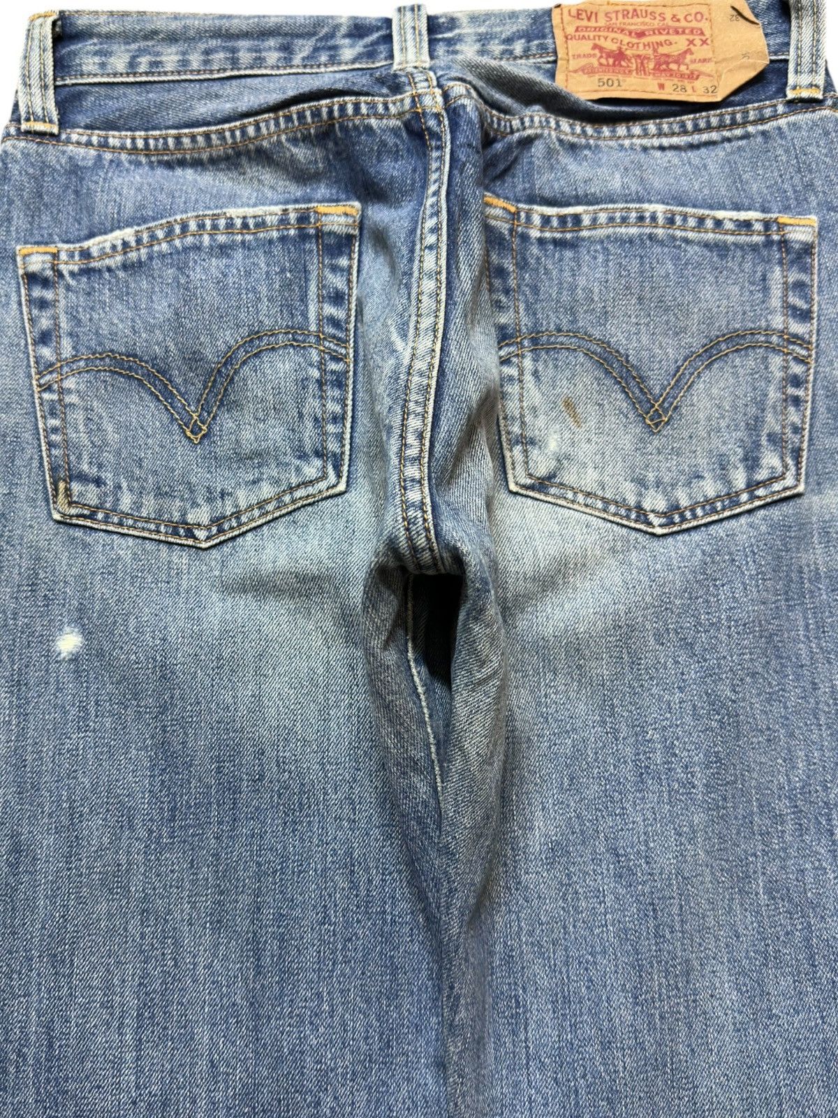 Levi's Vintage Levi’s 501 Faded Ripped Distressed Denim Size US 28 / EU 44 - 6 Thumbnail