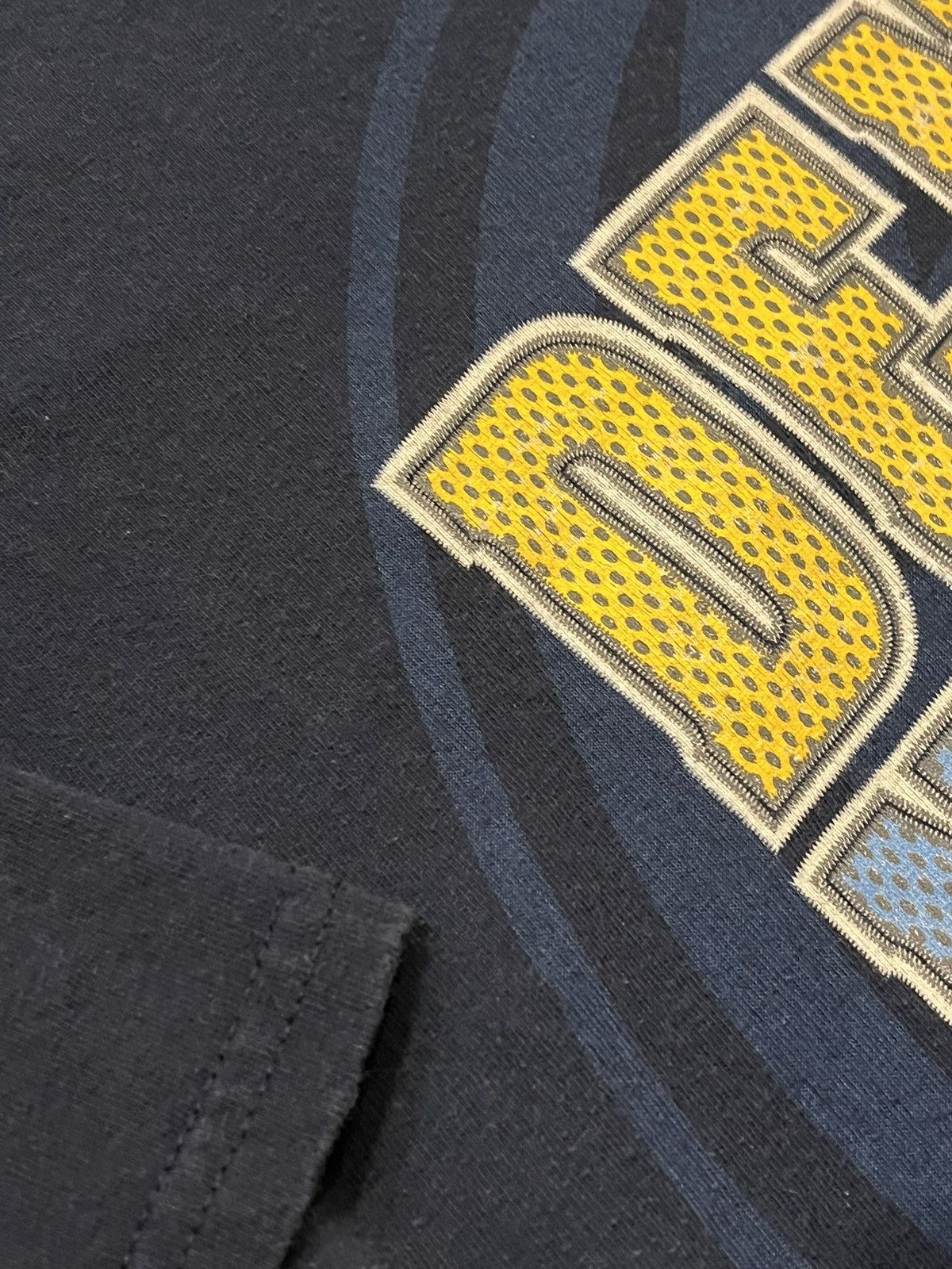 Gildan × NBA × Vintage Vintage 2008 Denver Nuggets T Shirt Size US L / EU 52-54 / 3 - 3 Thumbnail