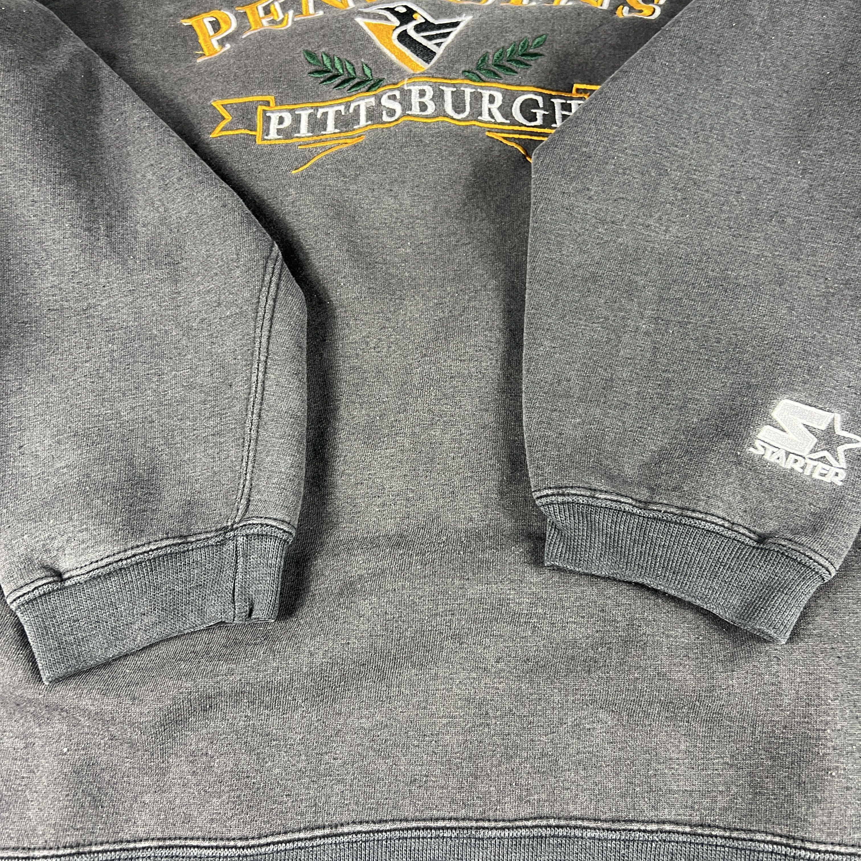 NHL × Starter × Vintage VTG Starter NHL Pittsburgh Penguins Sweater Faded Crewneck Size US M / EU 48-50 / 2 - 4 Thumbnail