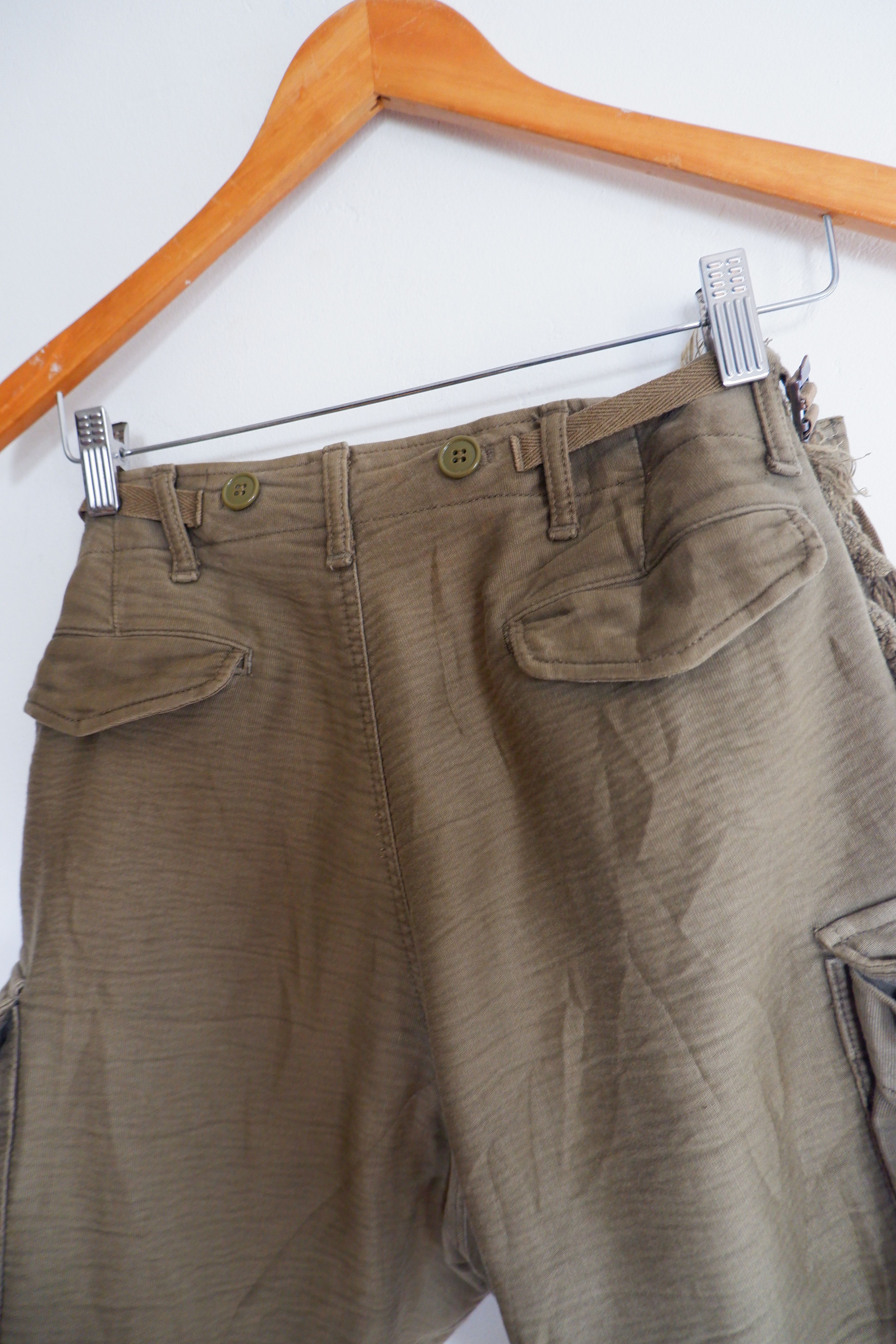 Maison MIHARA YASUHIRO Vintage Miharayasuhiro Reconstructed Cargo Shorts Size US 30 / EU 46 - 7 Thumbnail