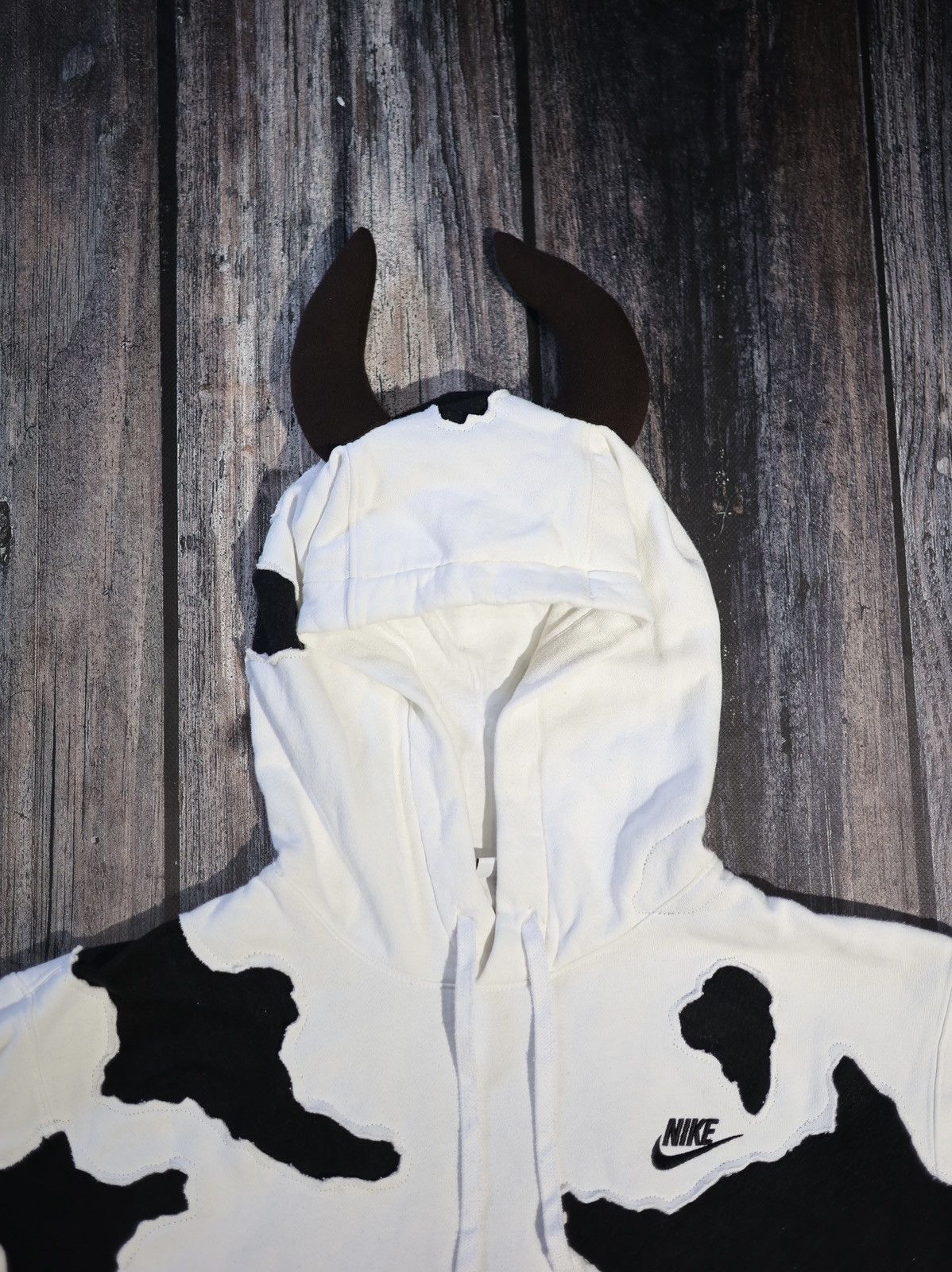 Nike Nike Custom Hoodie Cow Vintage Y2K Size US M / EU 48-50 / 2 - 6 Thumbnail