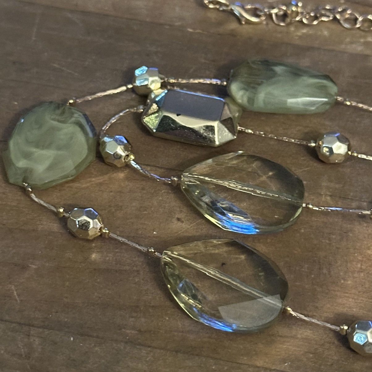 Other Long gold tone stationed green stone and gold bead necklace Size ONE SIZE - 3 Thumbnail