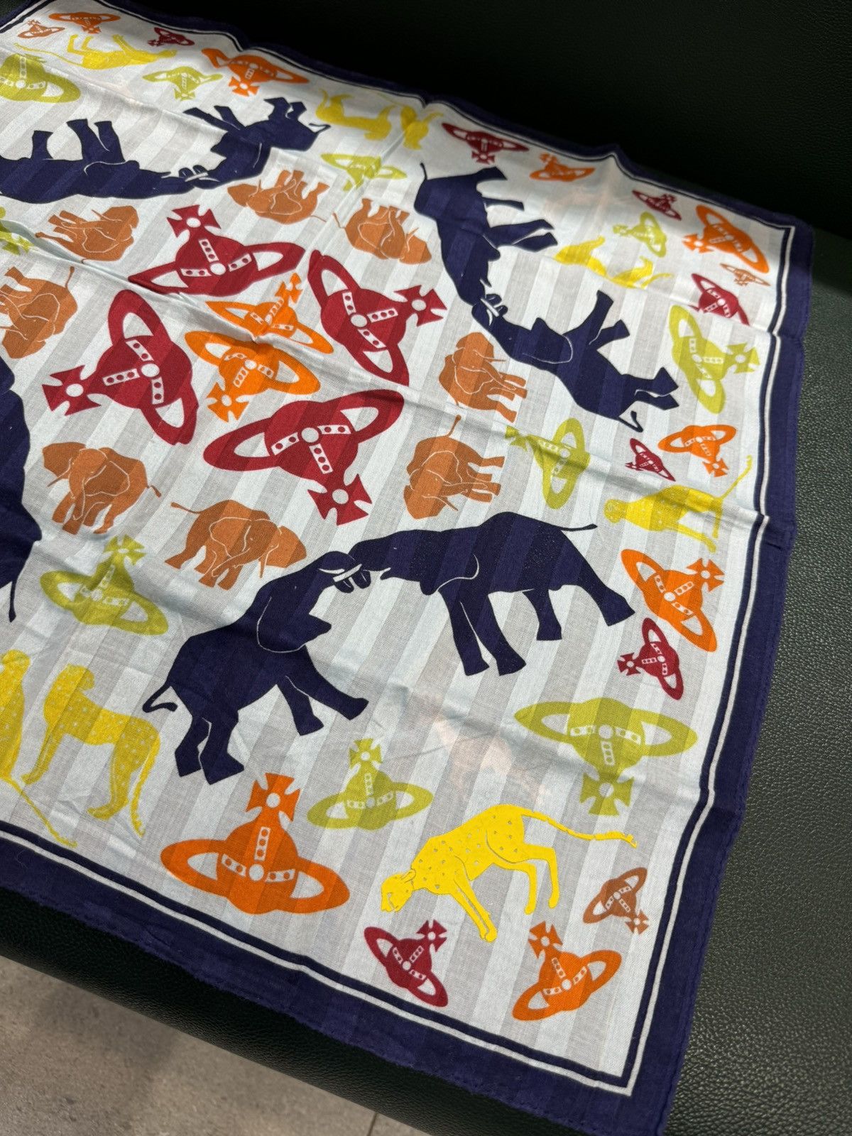 Vivienne Westwood vivienne westwood scarf vintage ( 100%cotton ) Size ONE SIZE - 10 Thumbnail