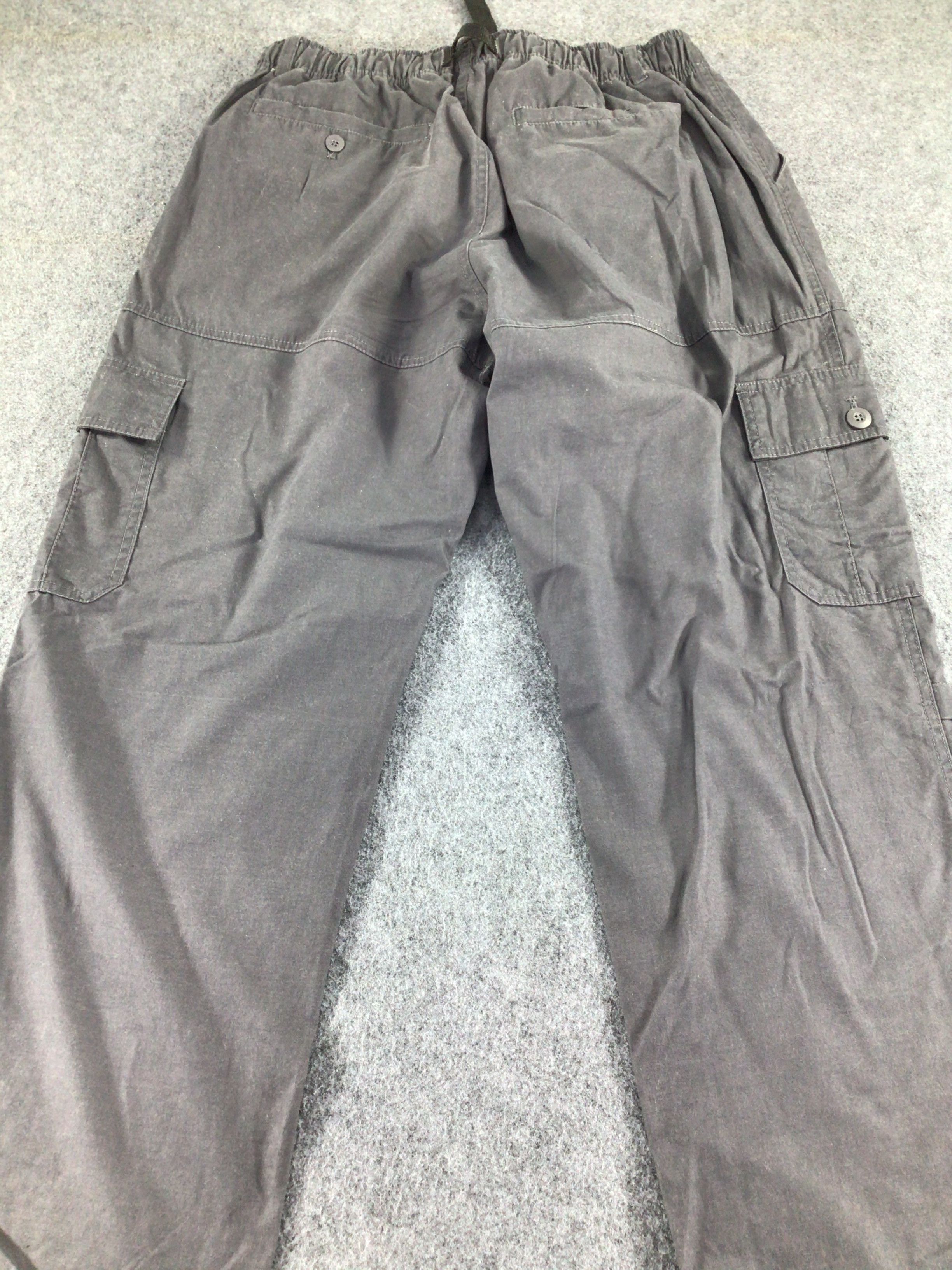 Japanese Brand Navy Multi Pocket Cargo Pant-J129 Size US 33 - 4 Thumbnail