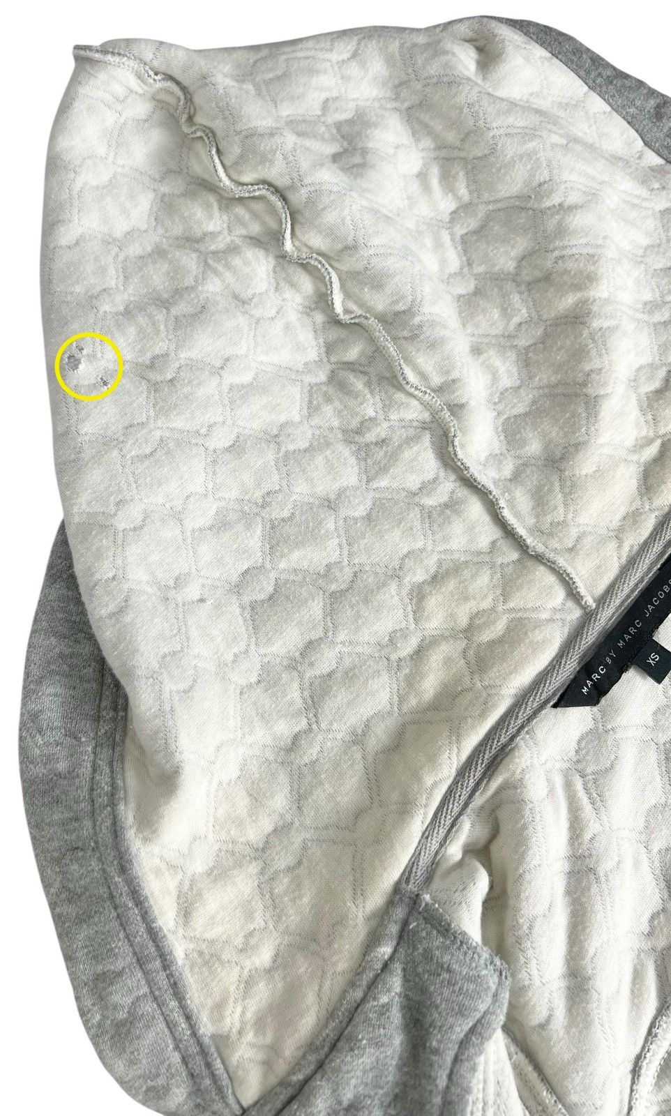 Marc by Marc Jacobs Vintage Marc Jacobs Quilted Sweater Jacket Size XS / US 0-2 / IT 36-38 - 11 Thumbnail