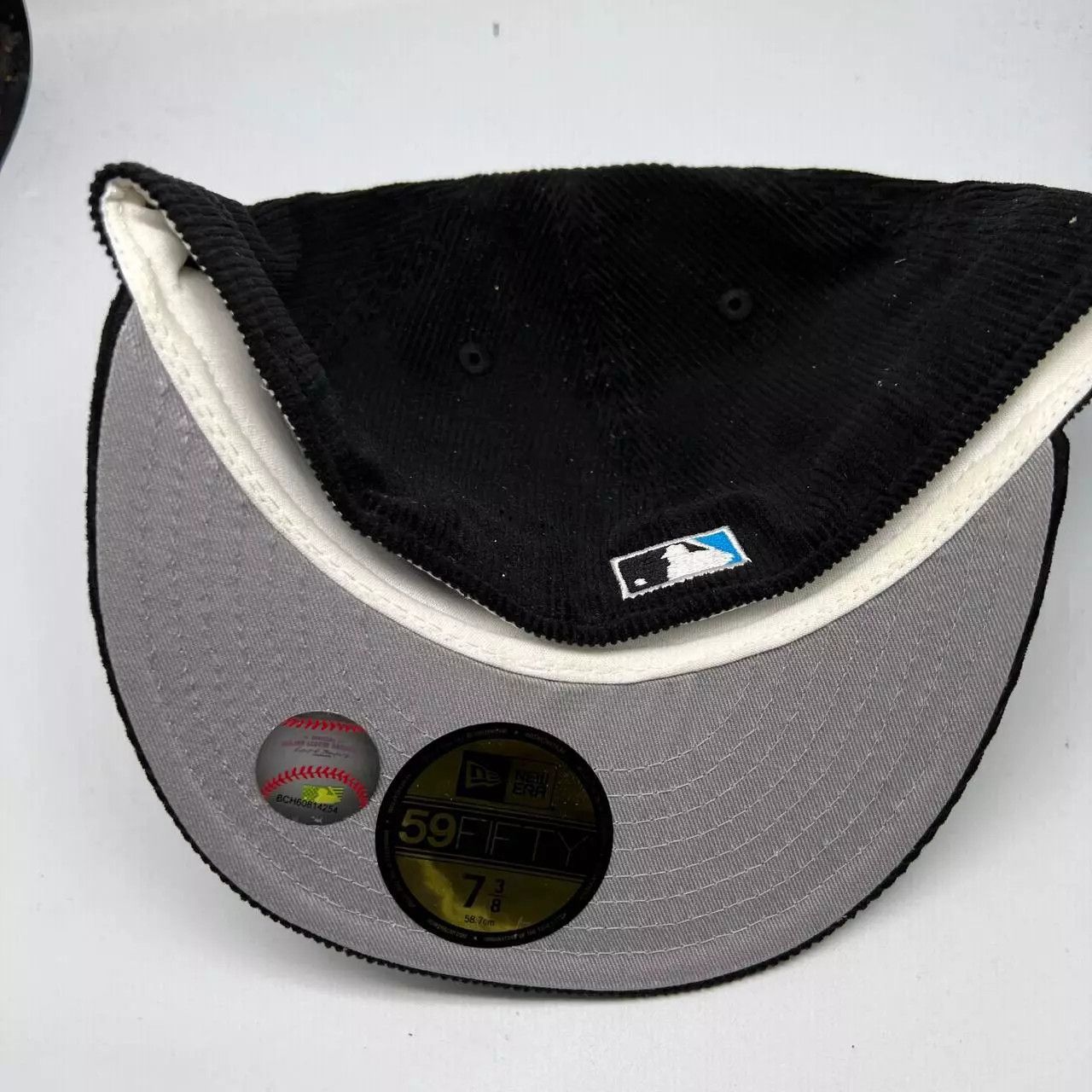New Era Toronto Blue Jays Hat Men 7 3/8 Corduroy 30th Season Fitted Size ONE SIZE - 5 Thumbnail