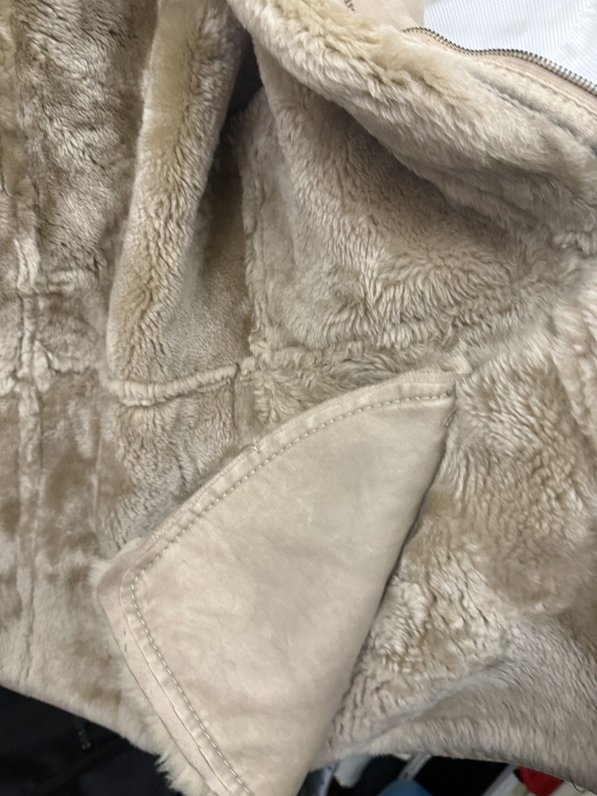 Vintage Vintage Suede/Shearling beige bomber coat Size L / US 10 / IT 46 - 11 Thumbnail