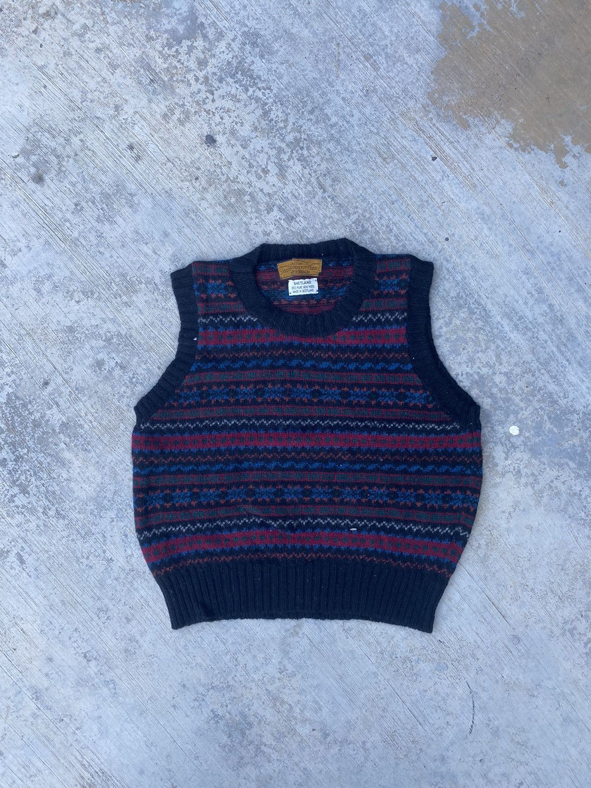 Vintage ⚡️Steals⚡️ Shetland 100% Pure New Wool Sweater Vest Size US M / EU 48-50 / 2 - 1 Thumbnail