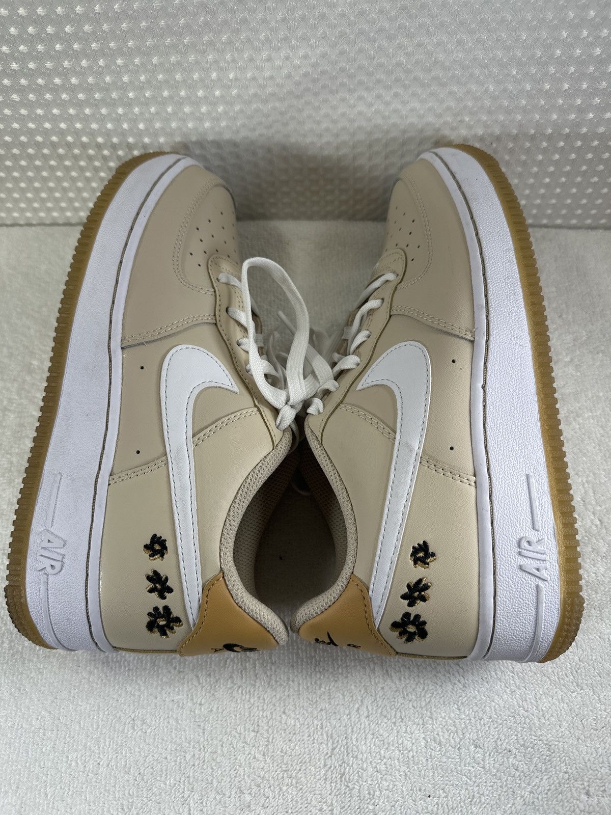 Nike Nike Air Force 1 Low Sanddrift (Women's) Shoes Size US 7.5 / IT 37.5 - 8 Thumbnail
