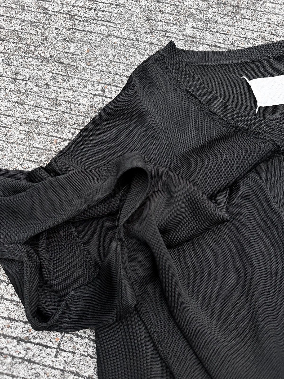 Maison Margiela Maison Margiela "Miss Deanna" Black Viscose Rayon Shirts Size US L / EU 52-54 / 3 - 12 Thumbnail