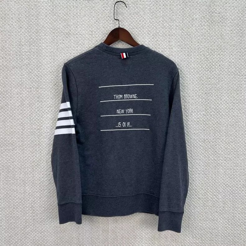 Thom Browne Thom Browne size3 Gray turtleneck sweater Size US L / EU 52-54 / 3 - 2 Thumbnail