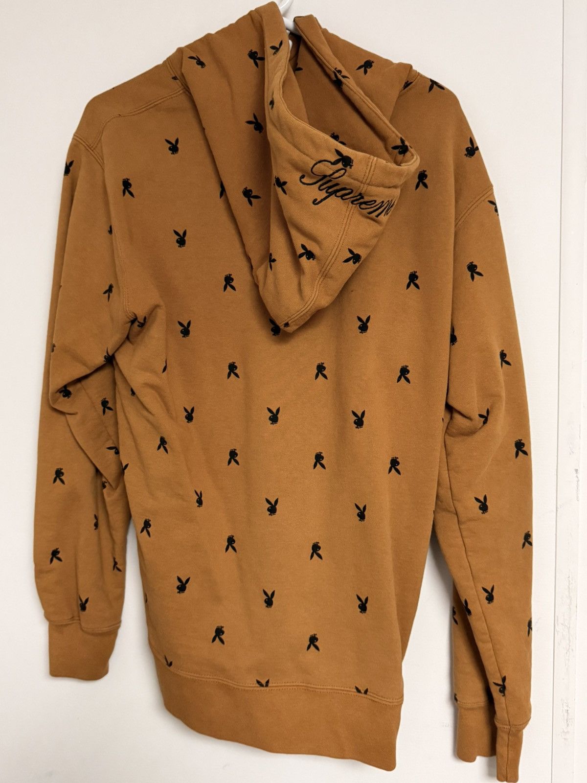 Supreme Supreme x playboy hooded sweatshirt Size US L / EU 52-54 / 3 - 2 Thumbnail