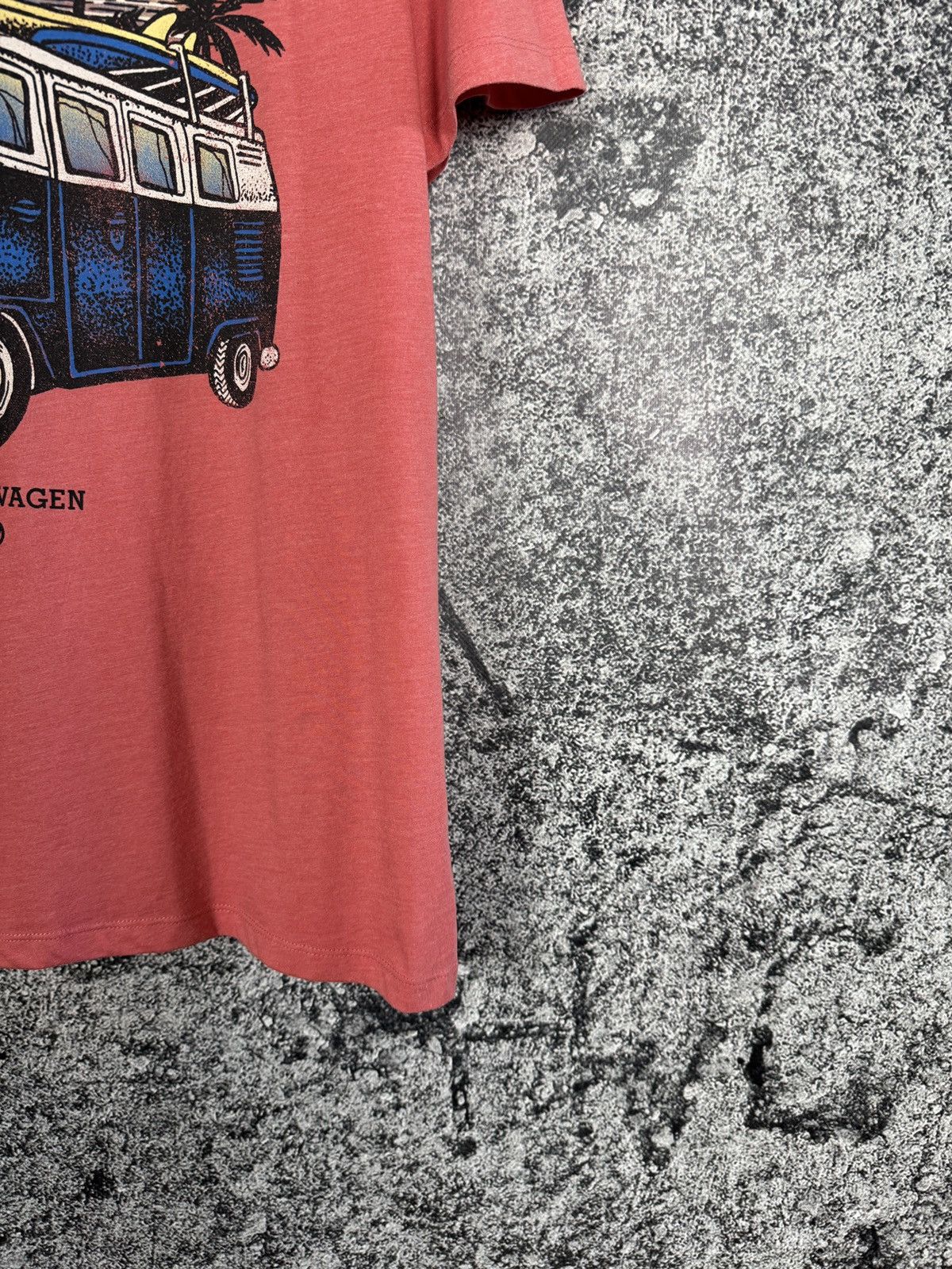 Other Men’s Volkswagen T-Shirt Official Product Bus Palm Size L Size US L / EU 52-54 / 3 - 5 Thumbnail