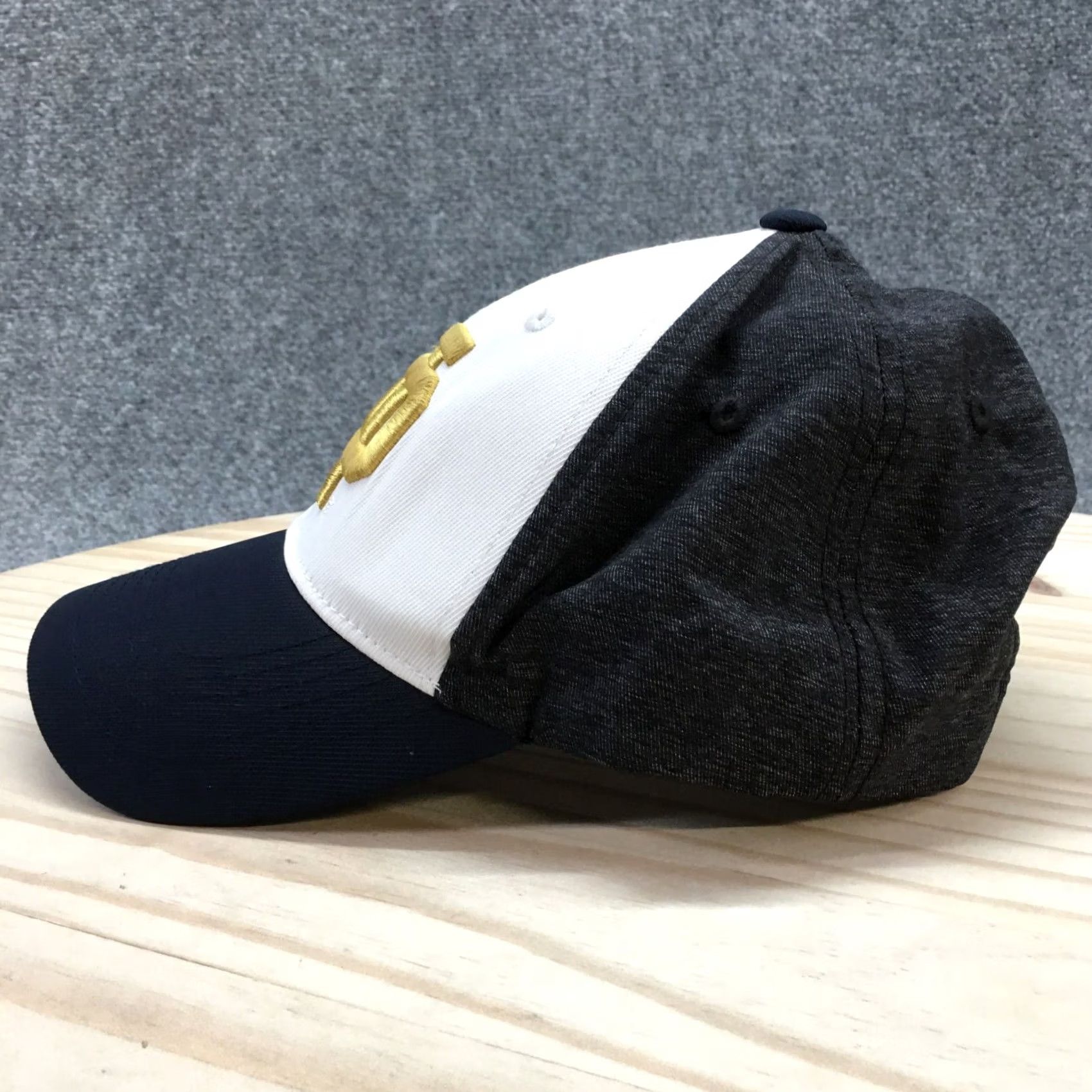 Vintage Notre Dame Fighting Irish Baseball Cap Hat Mens OS Multi Adjustable Embroidered Size ONE SIZE - 4 Thumbnail