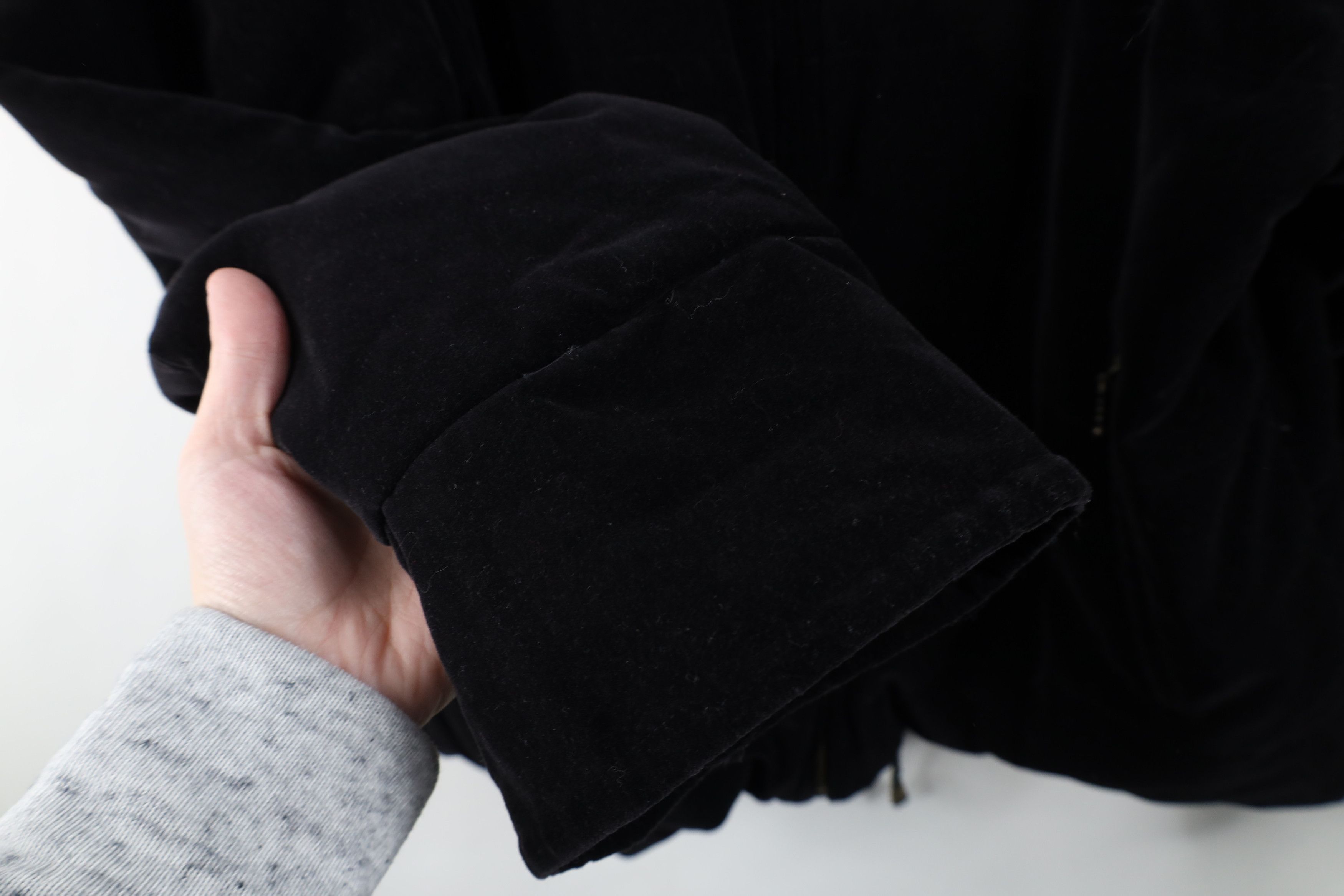 Vintage Vintage 90s Streetwear Velour Full Zip Puffer Jacket Black Size L / US 10 / IT 46 - 6 Thumbnail