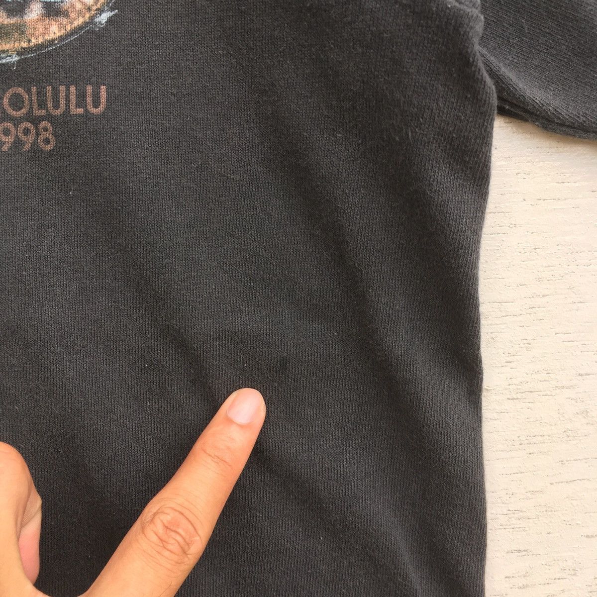 Hard Rock Cafe Rare Sun Faded Vintage 90s Hard Rock Cafe Honolulu Size US S / EU 44-46 / 1 - 5 Thumbnail
