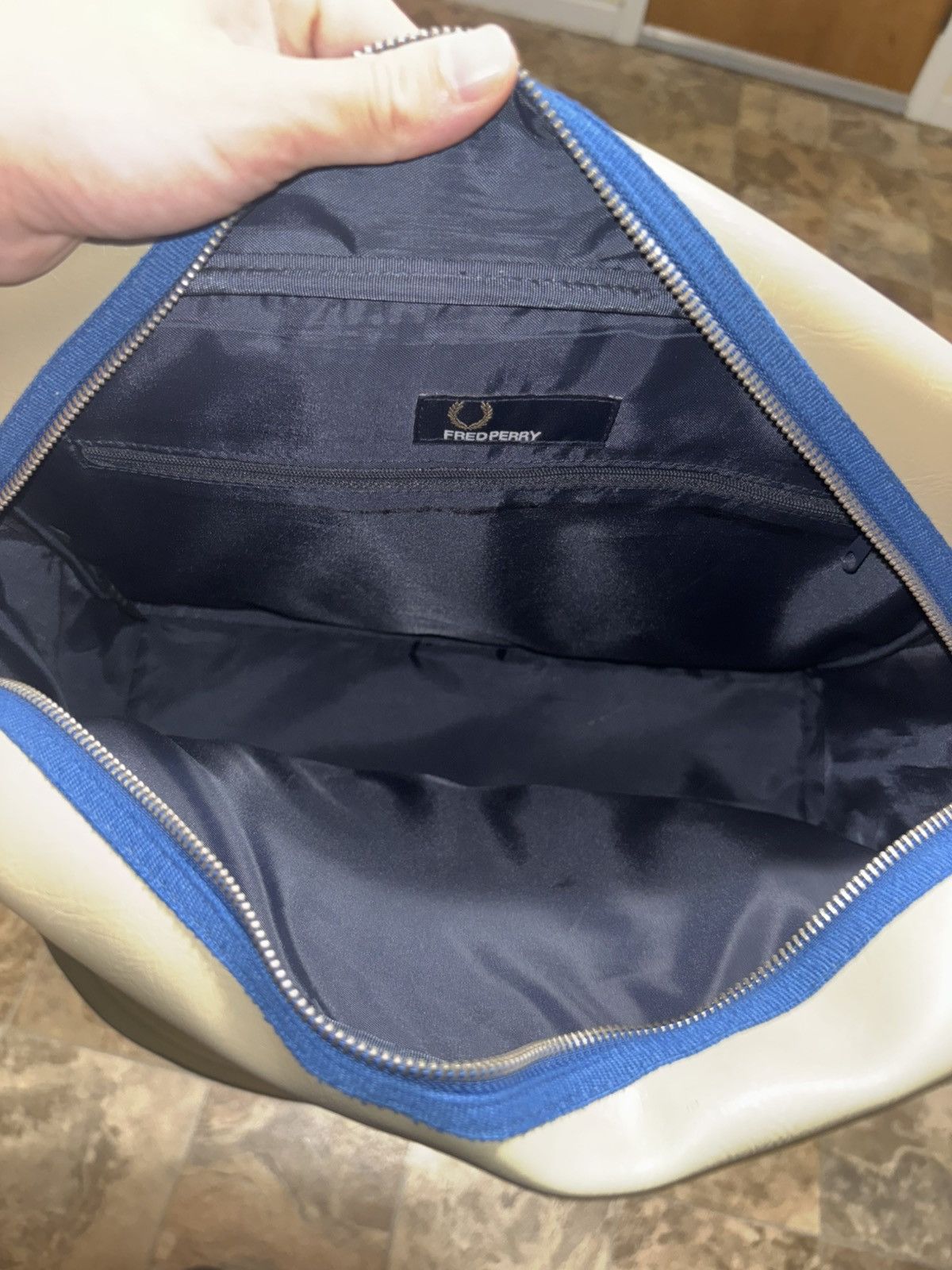 Fred Perry Vintage 1990’s Fred Perry Side Body Bag Size ONE SIZE - 12 Thumbnail