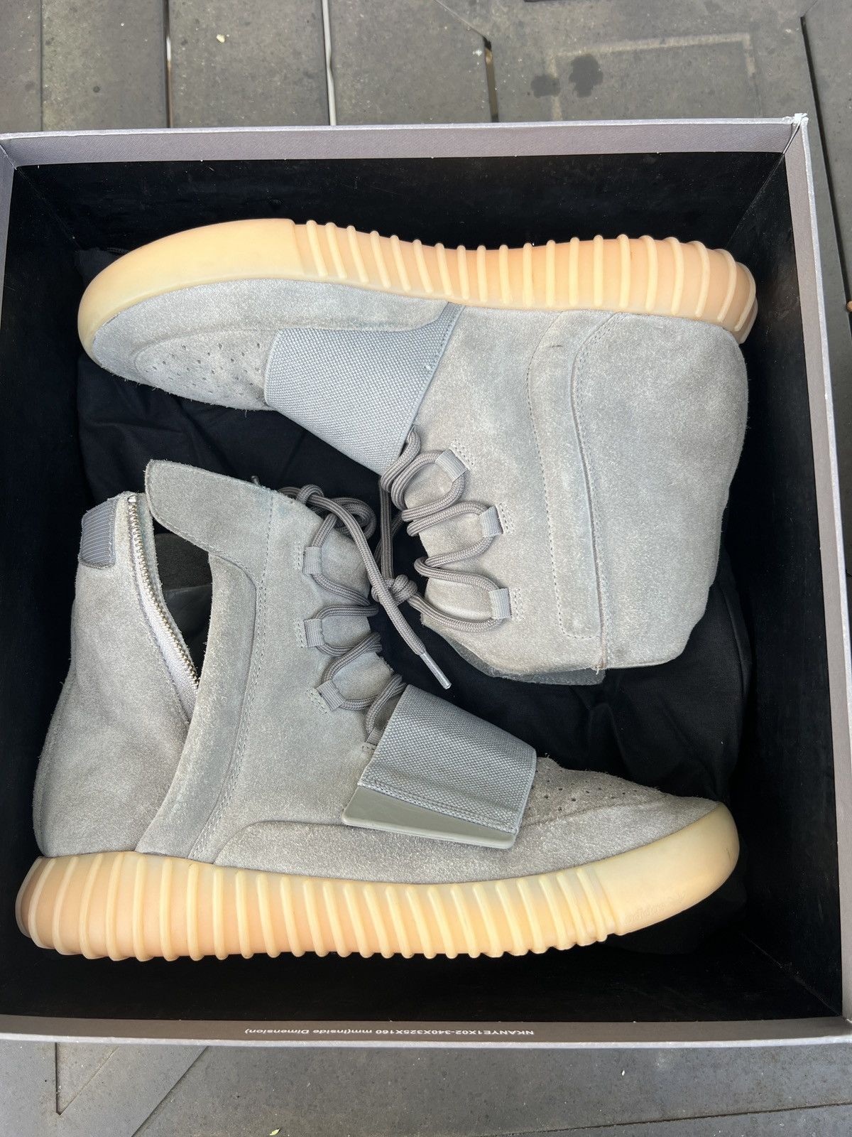 Adidas Adidas Yeezy 750 Glow in the dark Grailed