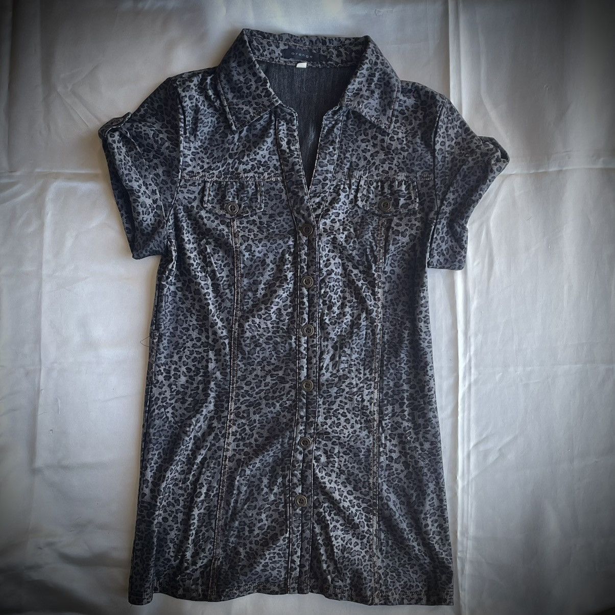 Japanese Brand Long Button Up Cheetah PRINT Size ONE SIZE - 1 Thumbnail