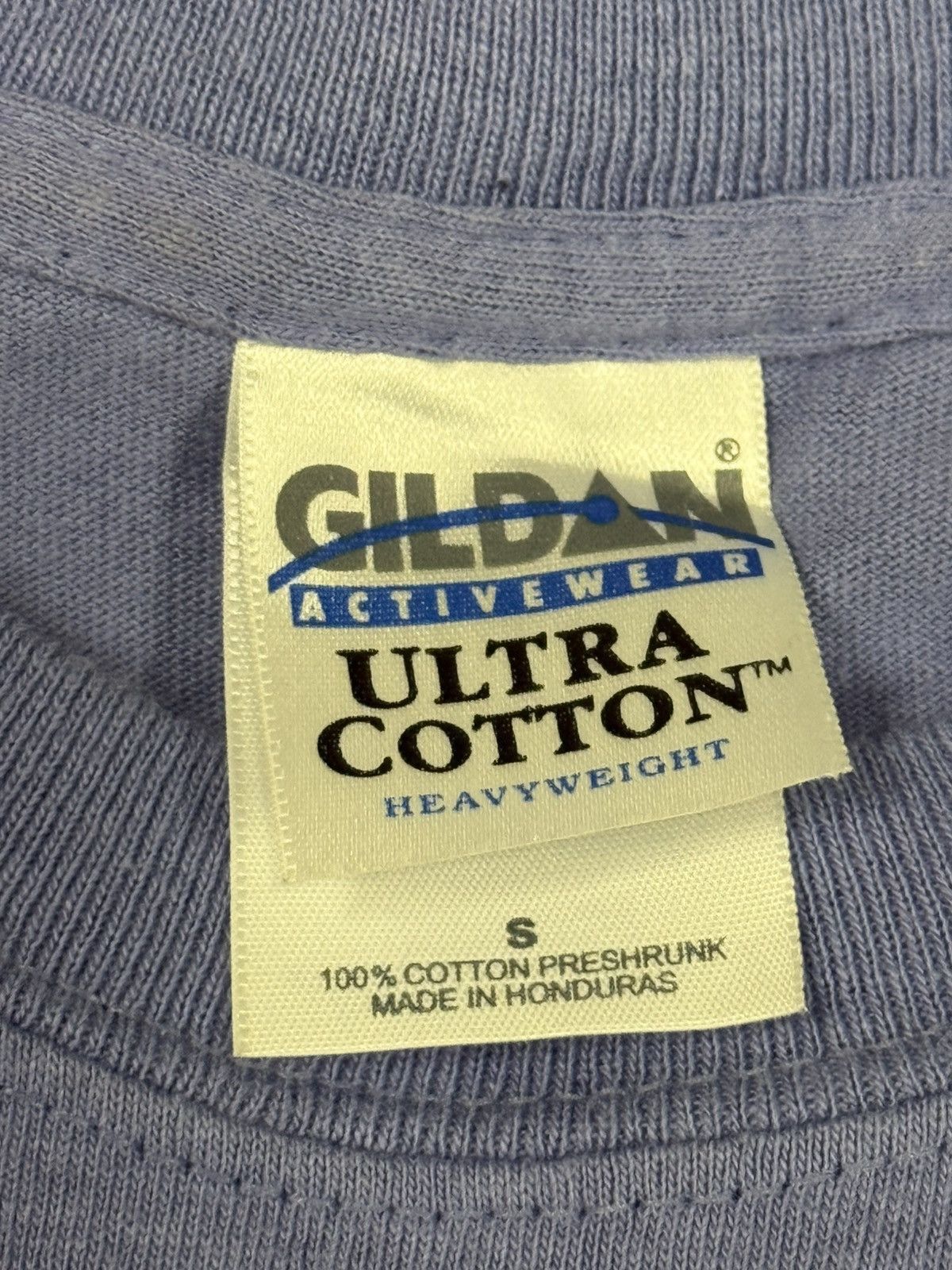 Vintage RARE Vintage Chevron Car Gildan Y2K Cartoon 00s Logo Tee Size US S / EU 44-46 / 1 - 5 Thumbnail